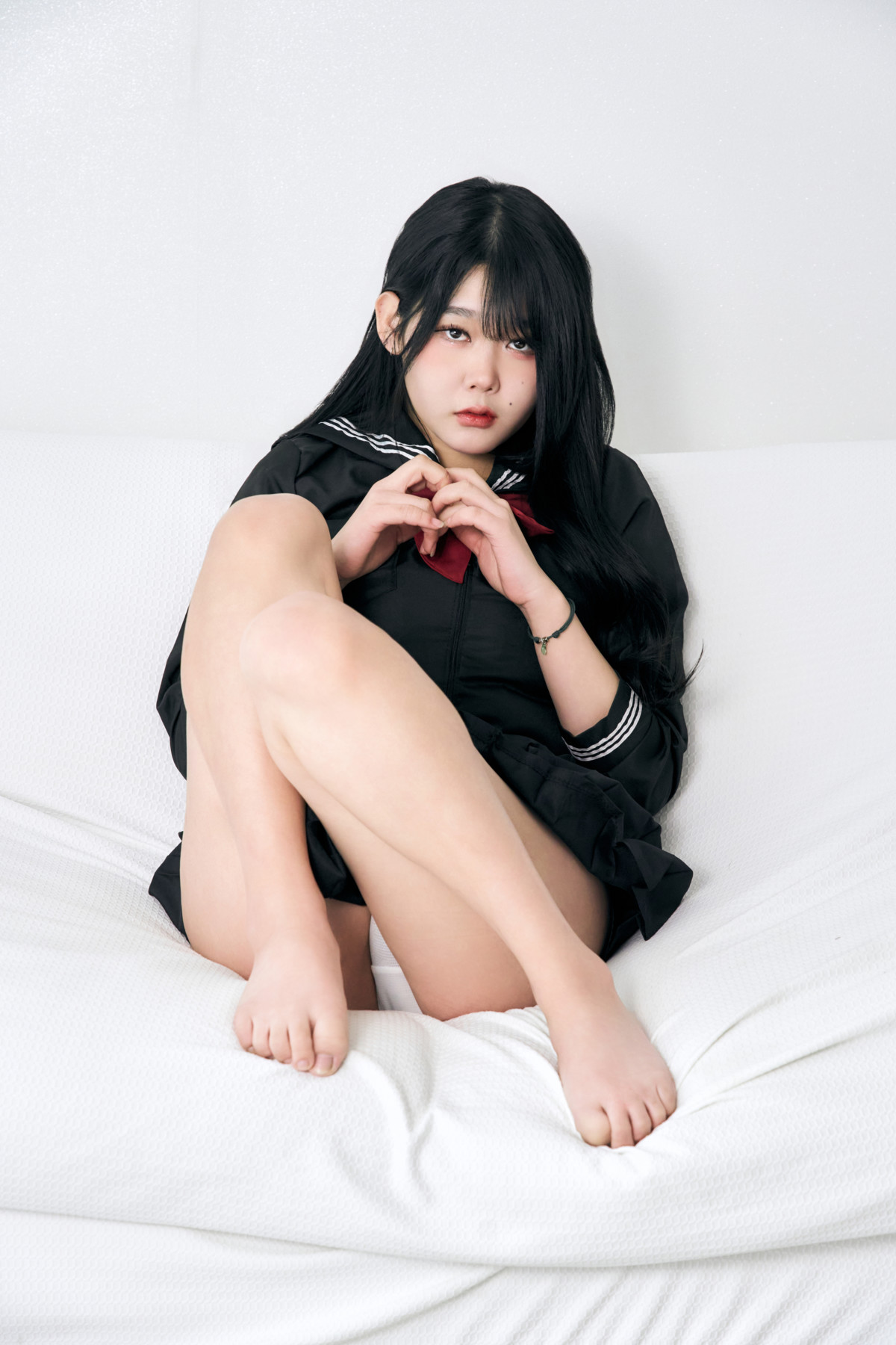 ZIA.Kwon 권지아, UMIZINE Vol.03 “With Zia” Set.01の写真 7