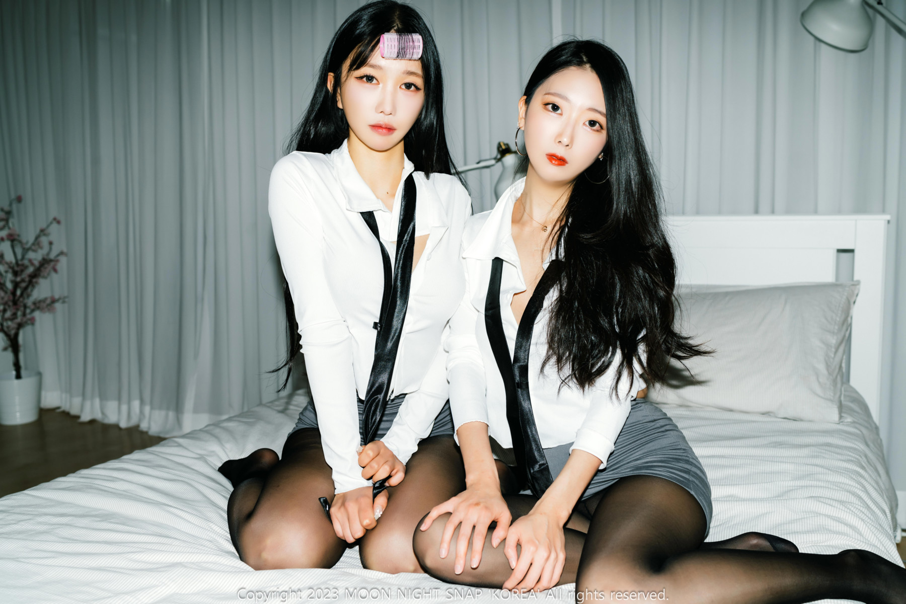 Mona 모나, Jucy 쥬시, Moon Night Snap “Stick” Set.01の写真 3