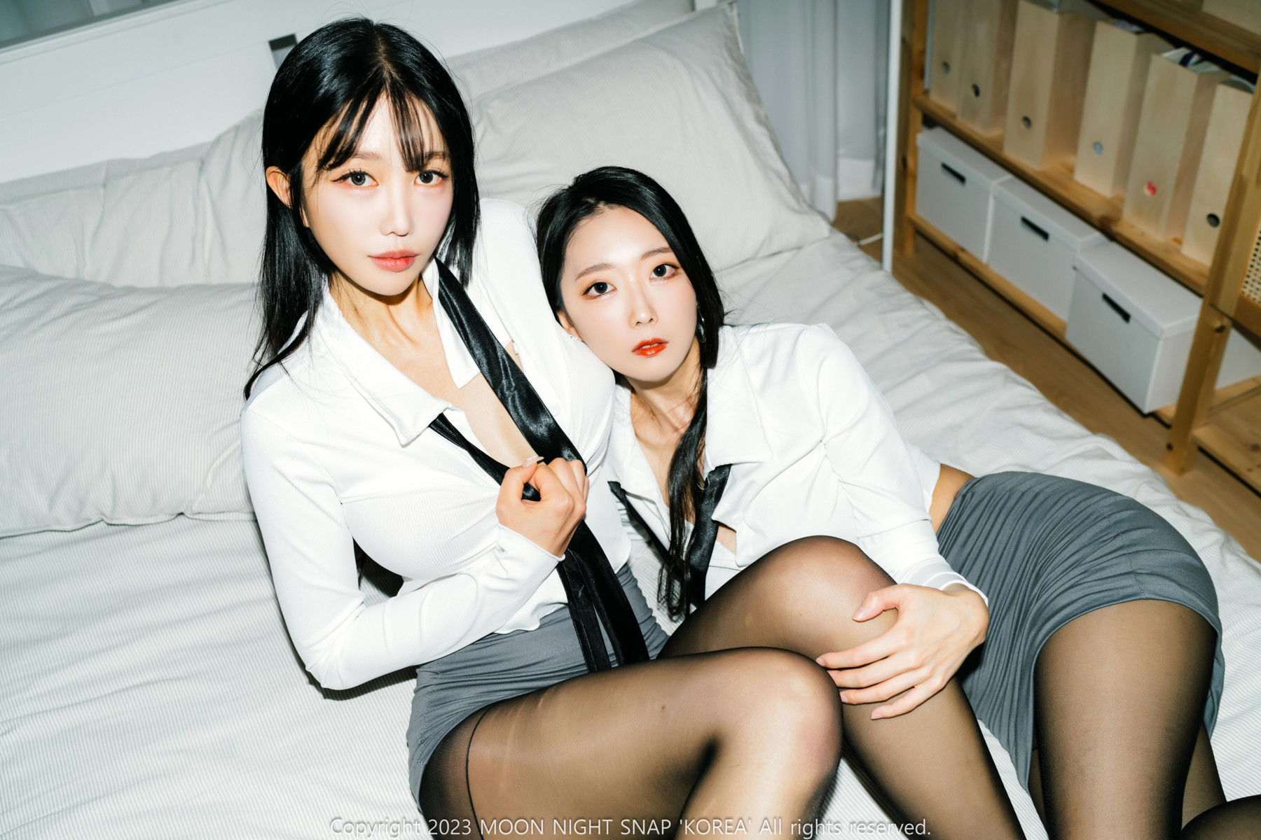Mona 모나, Jucy 쥬시, Moon Night Snap “Stick” Set.01の写真 6