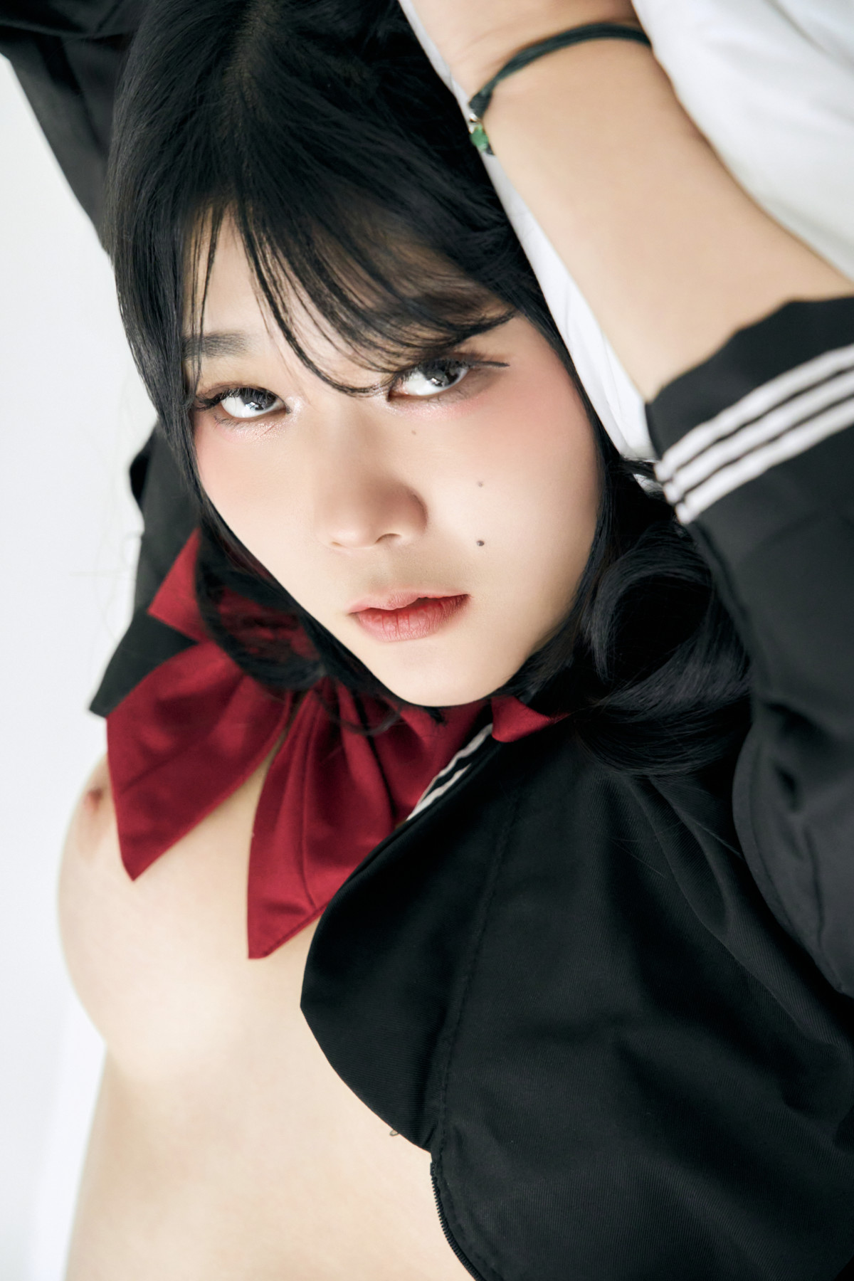 ZIA.Kwon 권지아, UMIZINE Vol.03 “With Zia” Set.02の写真 21