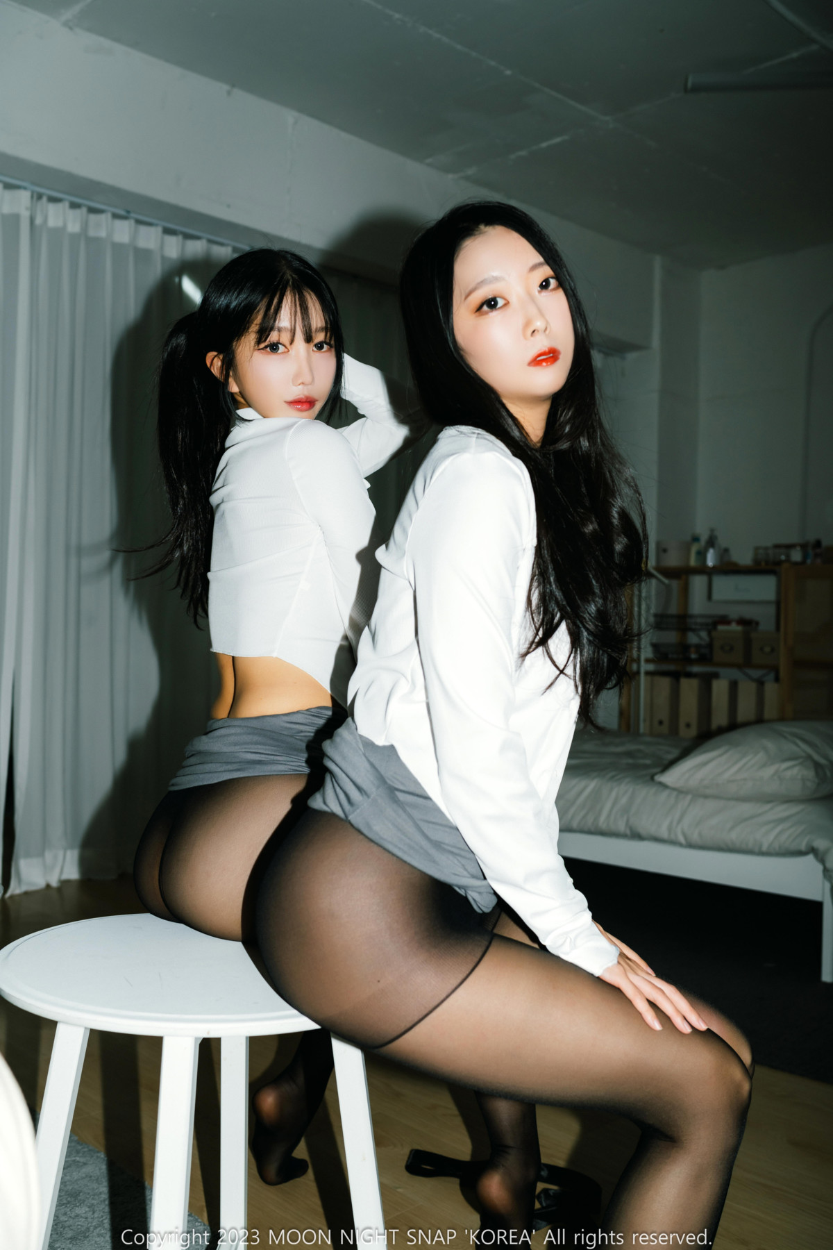 Mona 모나, Jucy 쥬시, Moon Night Snap “Stick” Set.02の写真 2