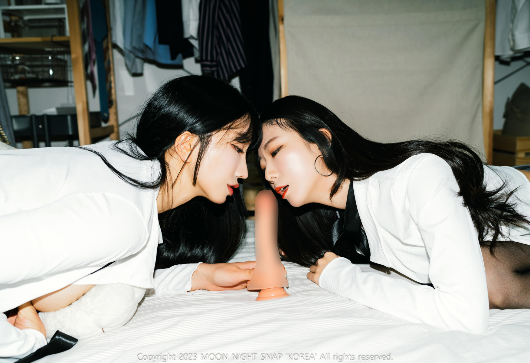 Mona 모나, Jucy 쥬시, Moon Night Snap “Stick” Set.02の写真 29
