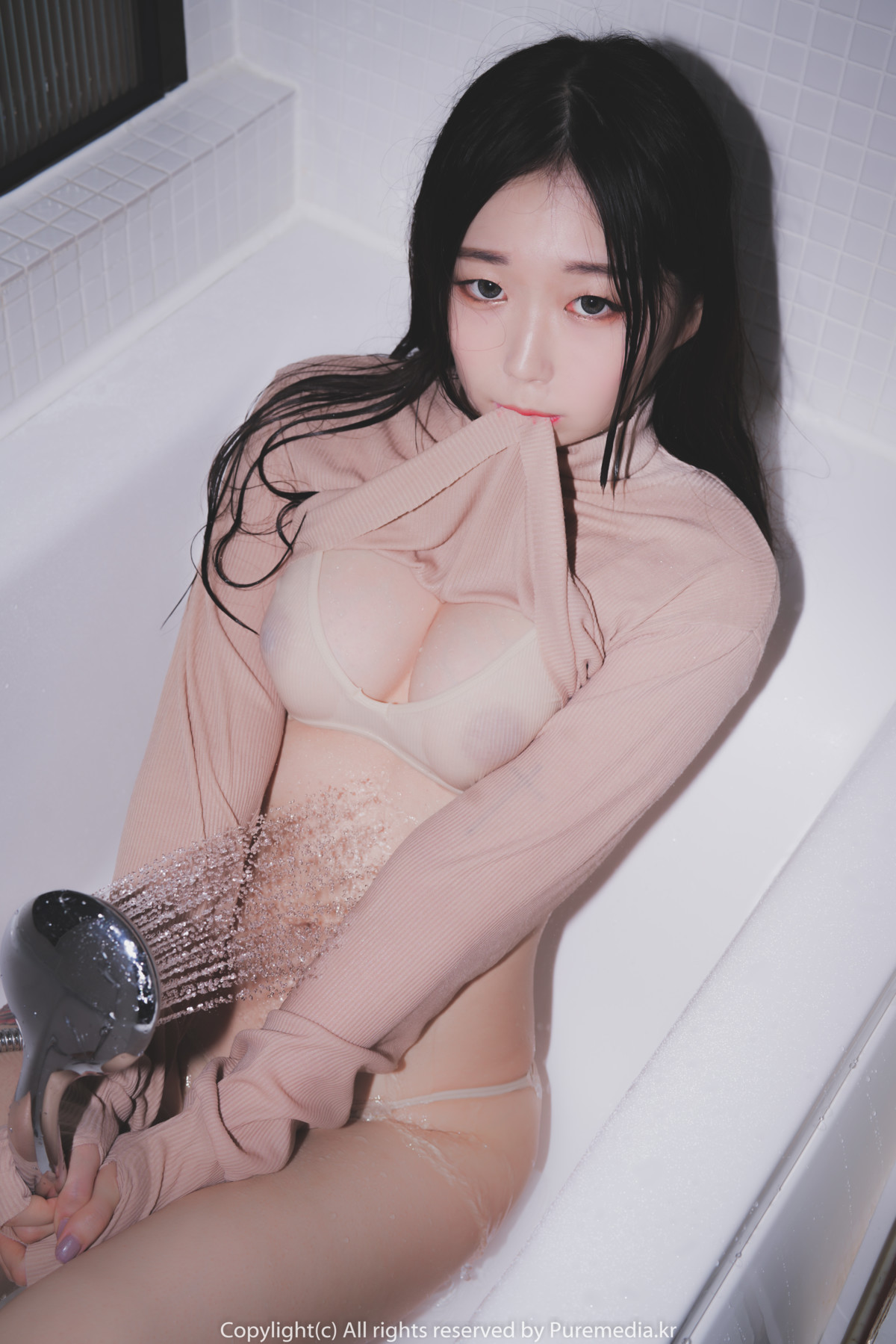 Ria 리아, PURE MEDIA Vol.004 Photobook Set.02の写真 23