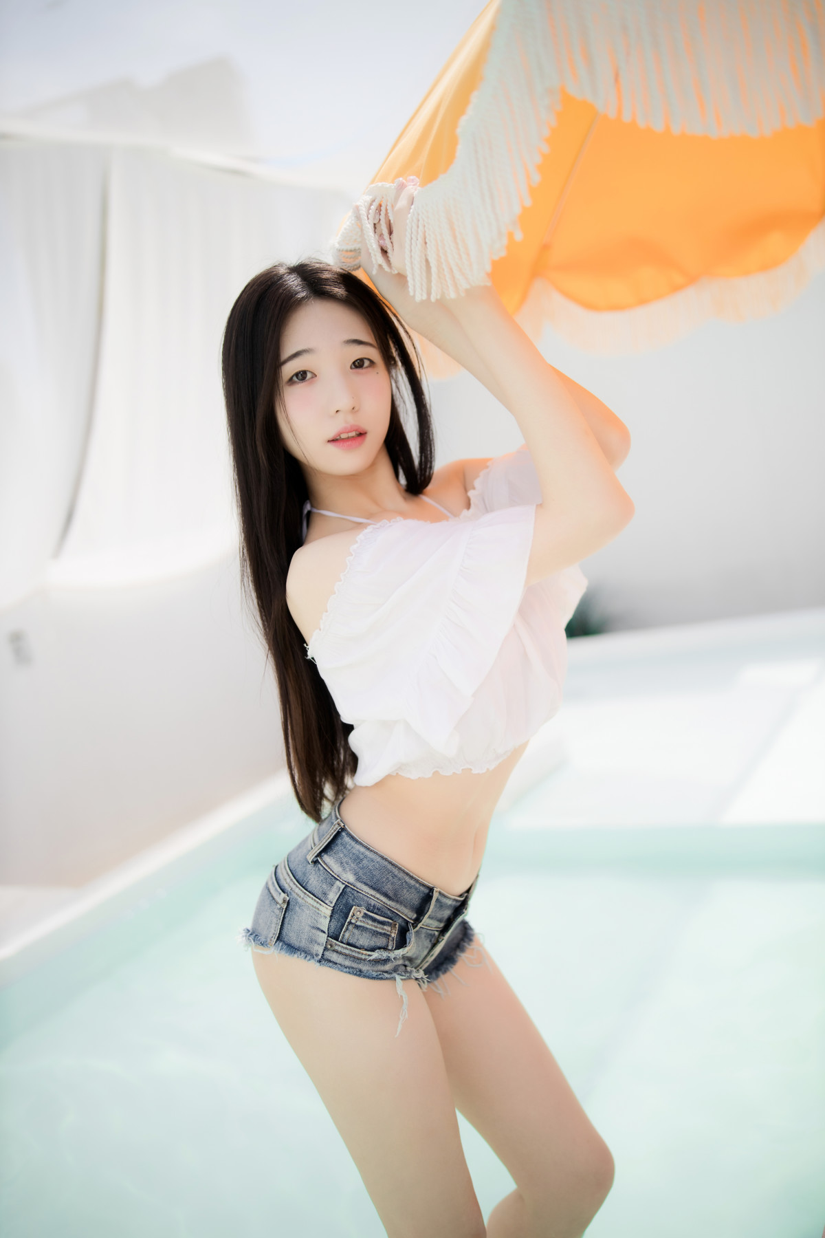 Yeon Woo 연우, Mini Photobook “Vacation”の写真 6