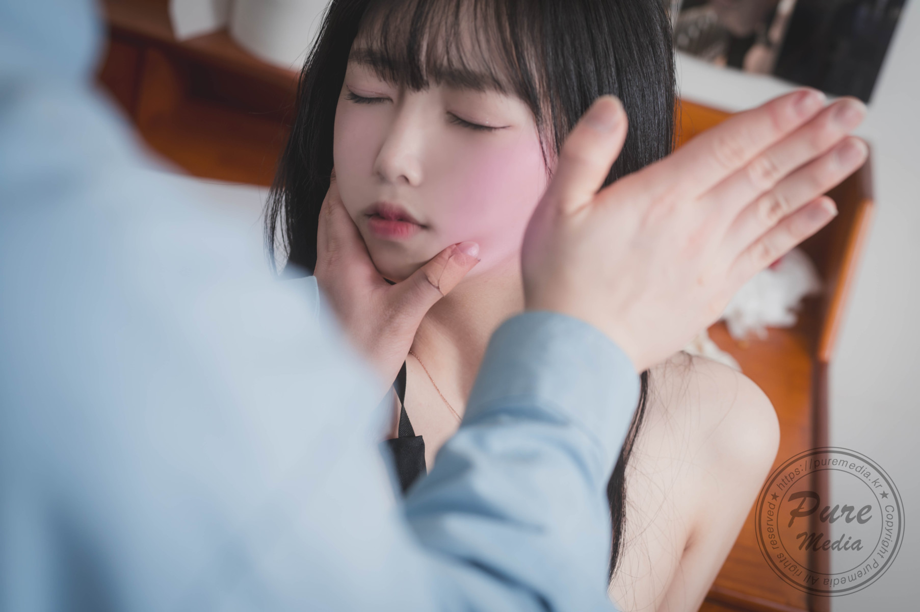 Hina 히나, PURE MEDIA Vol.285 Psycho Stalker’s Room Set.02の写真 3