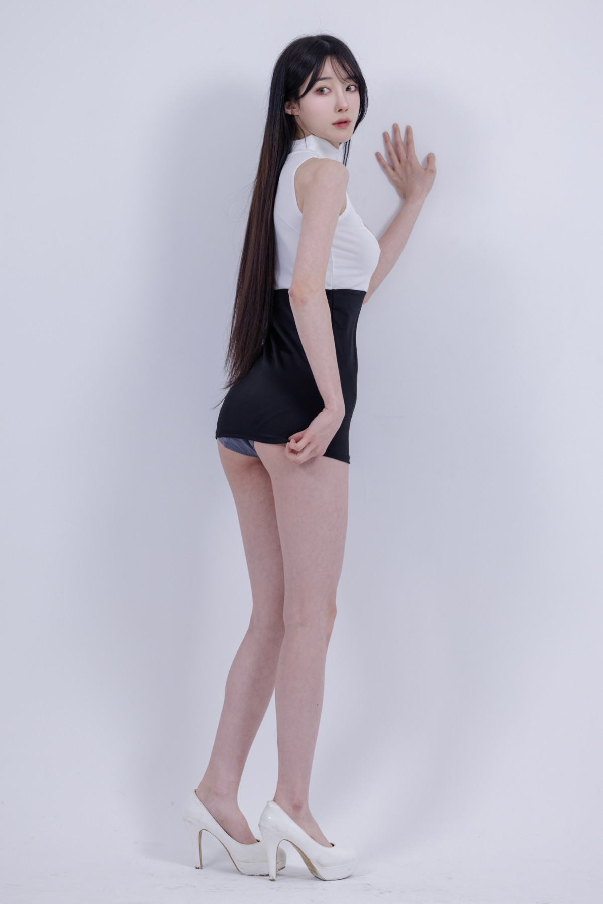 Yuri 유리, Glamarchive Vol.17 Photobookの写真 21