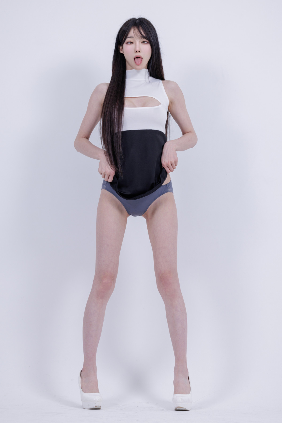 Yuri 유리, Glamarchive Vol.17 Photobookの写真 24