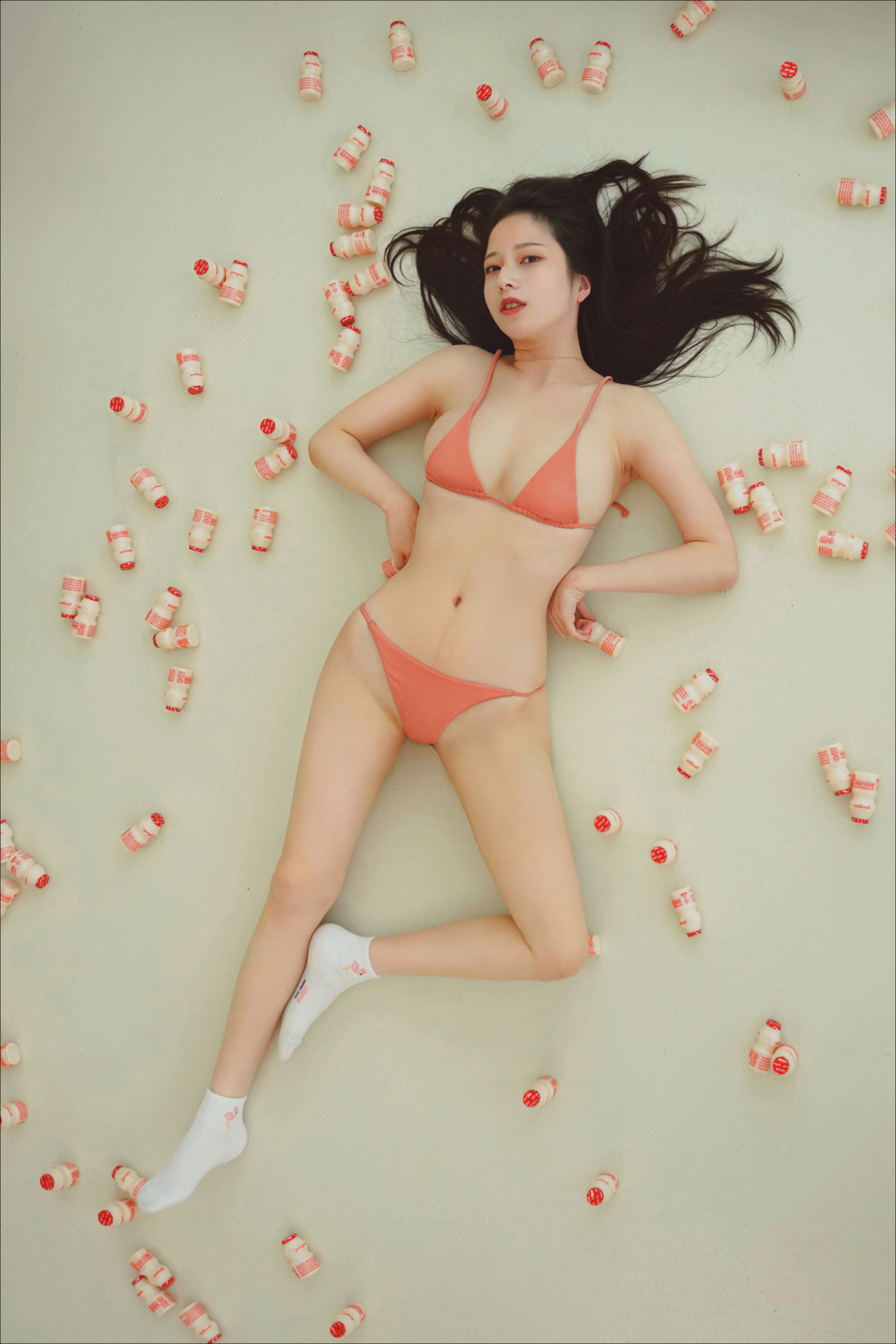 RISA 리사, Photobook “Yogu Yogu” Set.02の写真 16