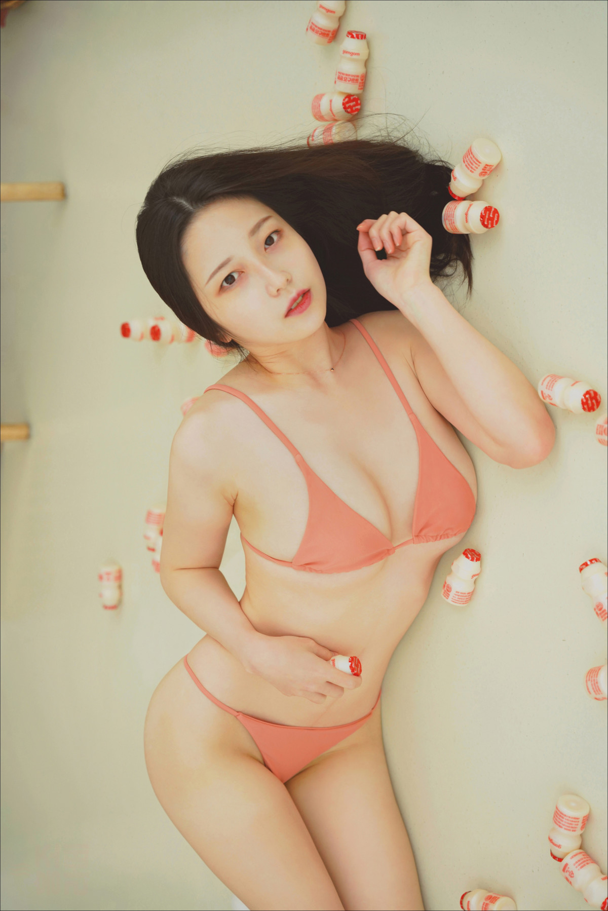 RISA 리사, Photobook “Yogu Yogu” Set.02の写真 39