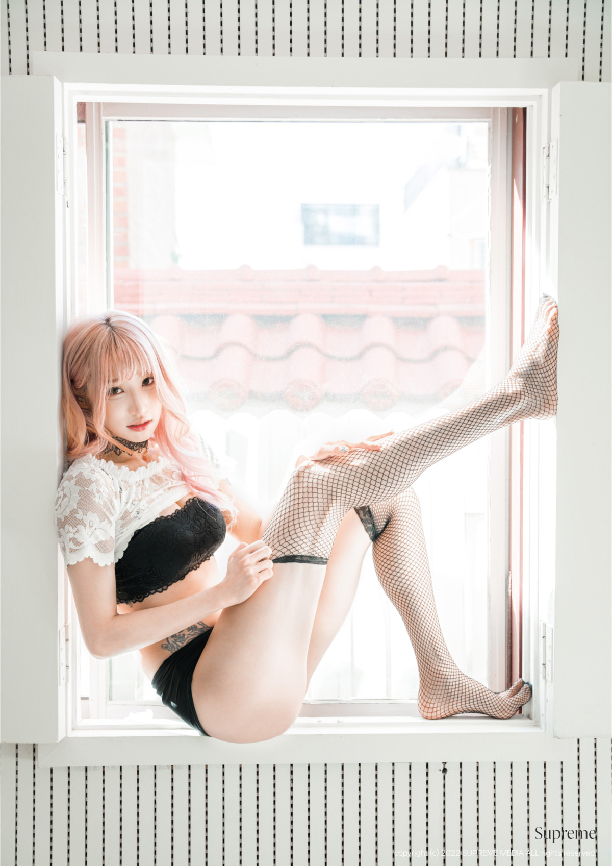 Taeri 태리, Supreme Vol.03 Photobook Set.01の写真 28