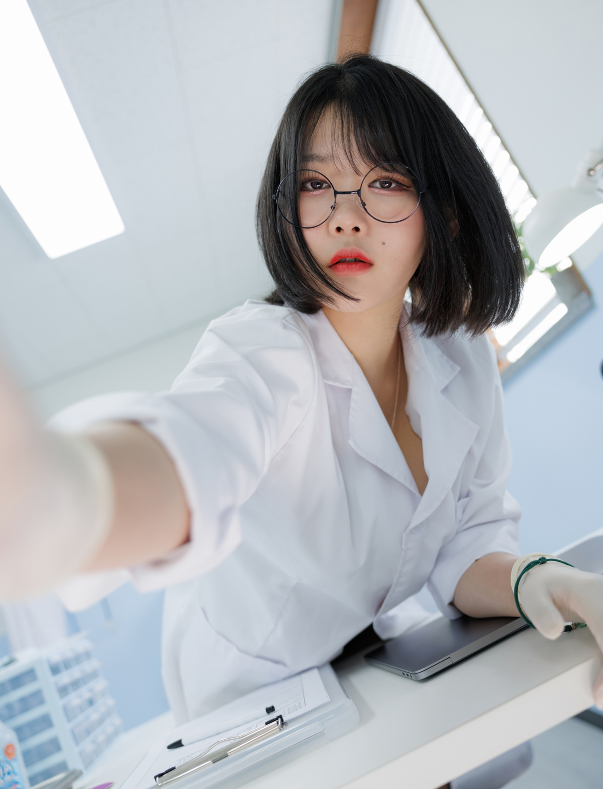 ZIA.Kwon 권지아, READY Vol.01 “Lady Doctor” Set.02の写真 5