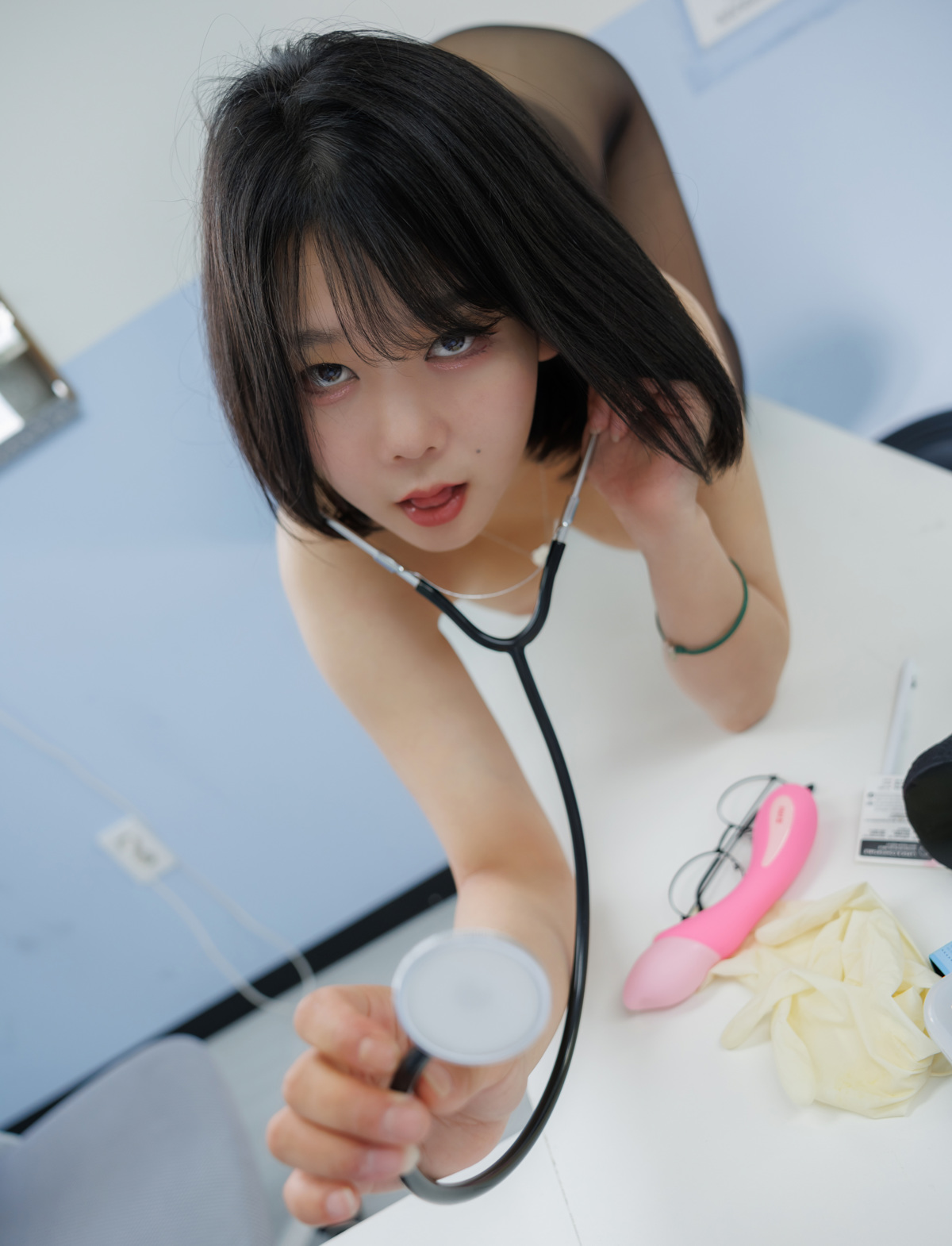 ZIA.Kwon 권지아, READY Vol.01 “Lady Doctor” Set.02の写真 10