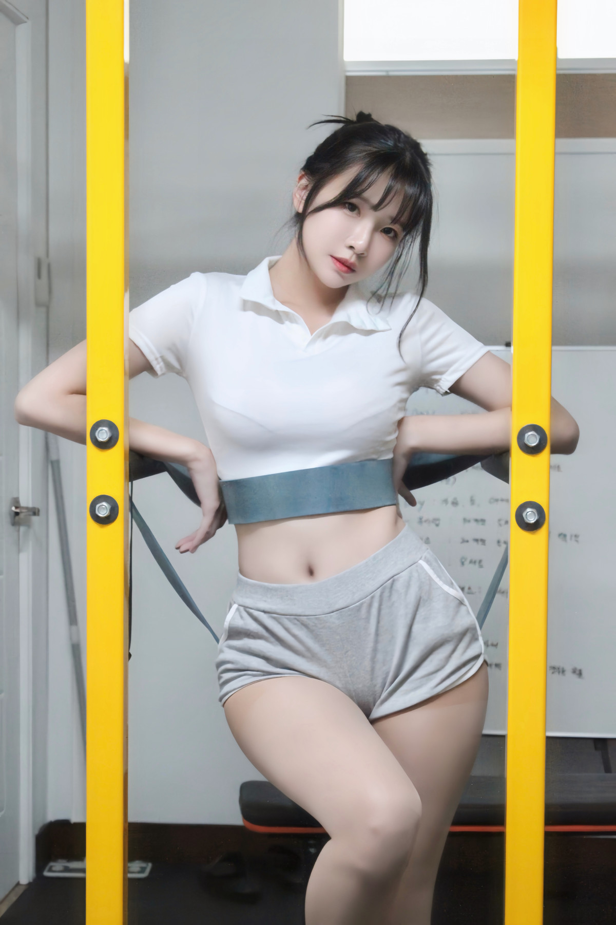 Lee Ahrin 이아린, LIKEY Web Pictorial Set.01の写真 5