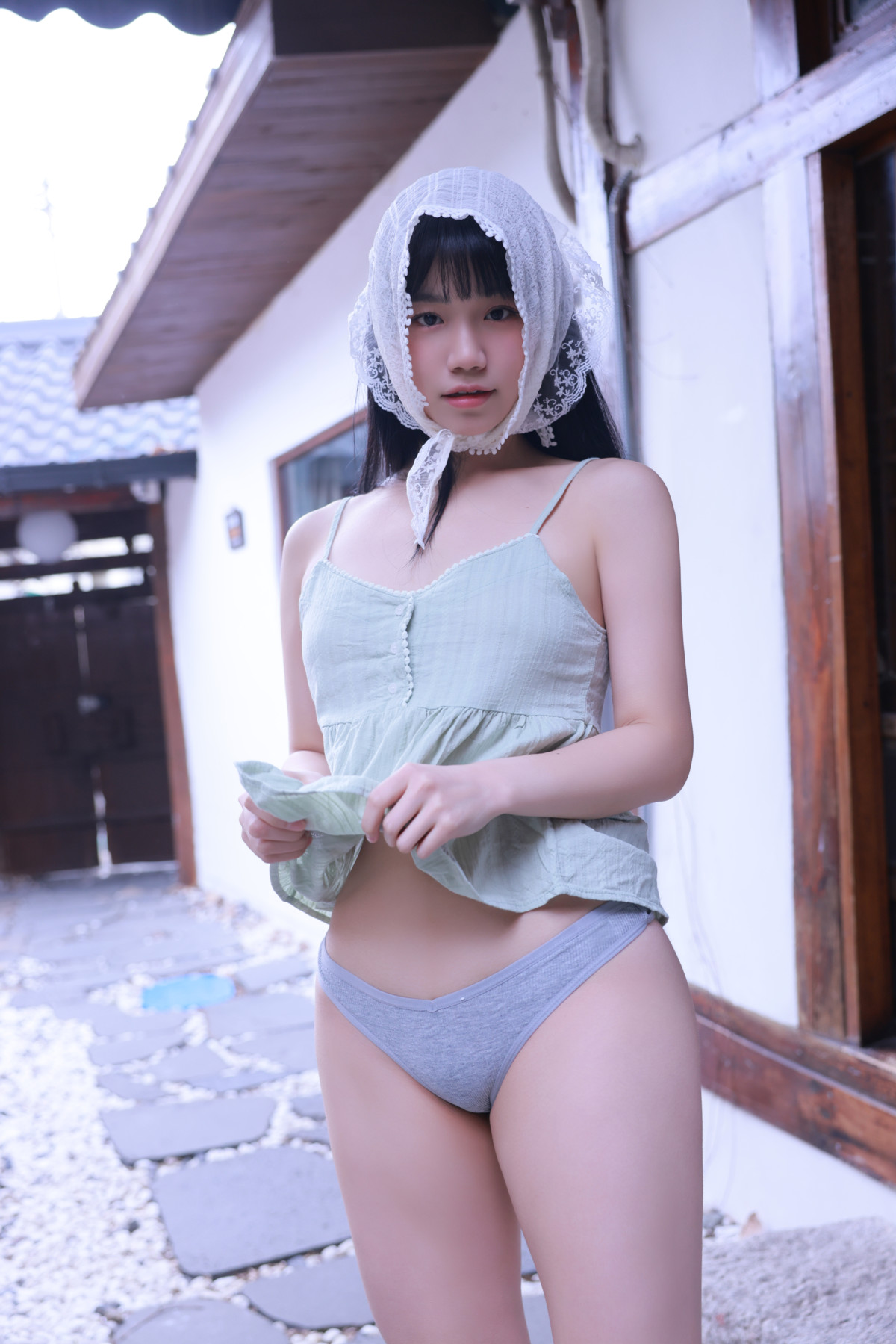 Yui 유이, SWEETBOX Vol.39 Photobook Set.01