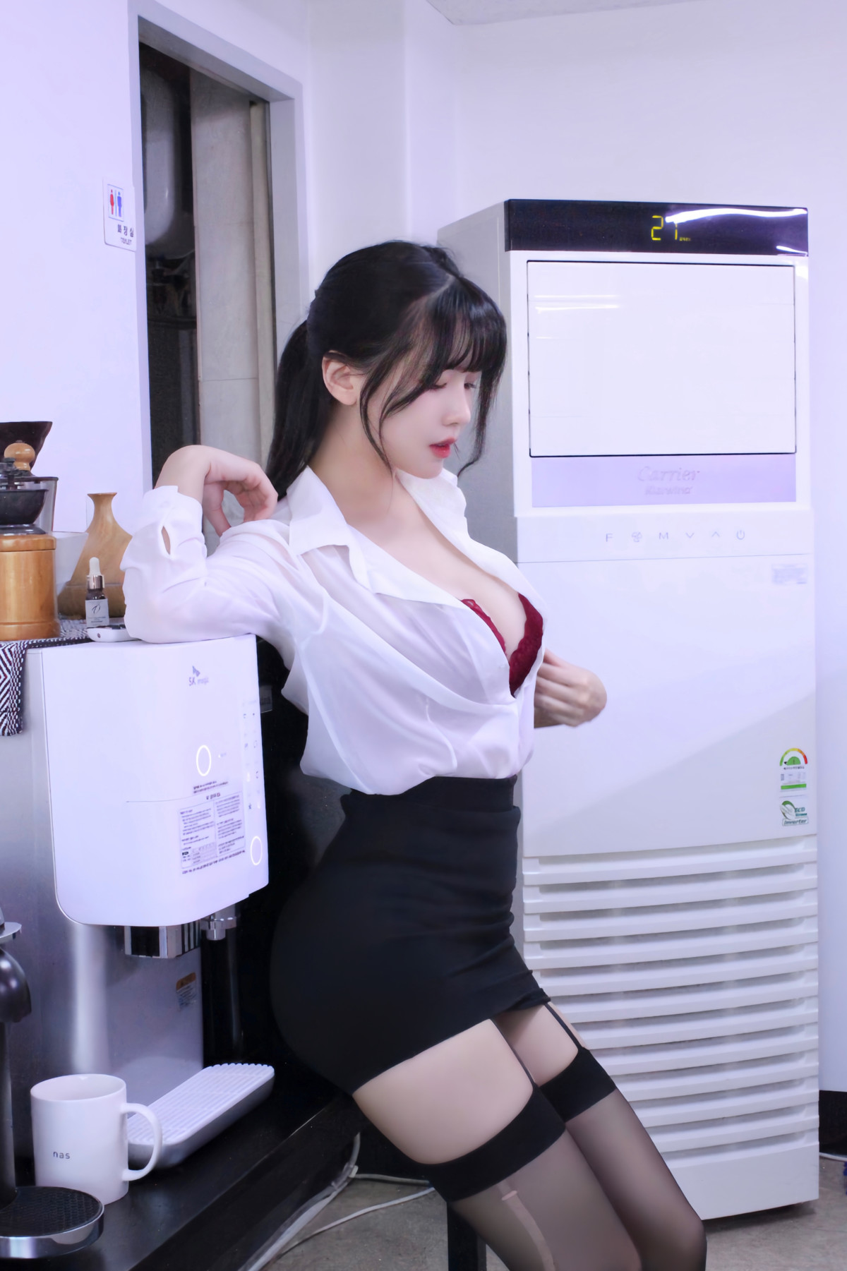 Lee Ahrin 이아린, LIKEY Web Pictorial Set.02の写真 53