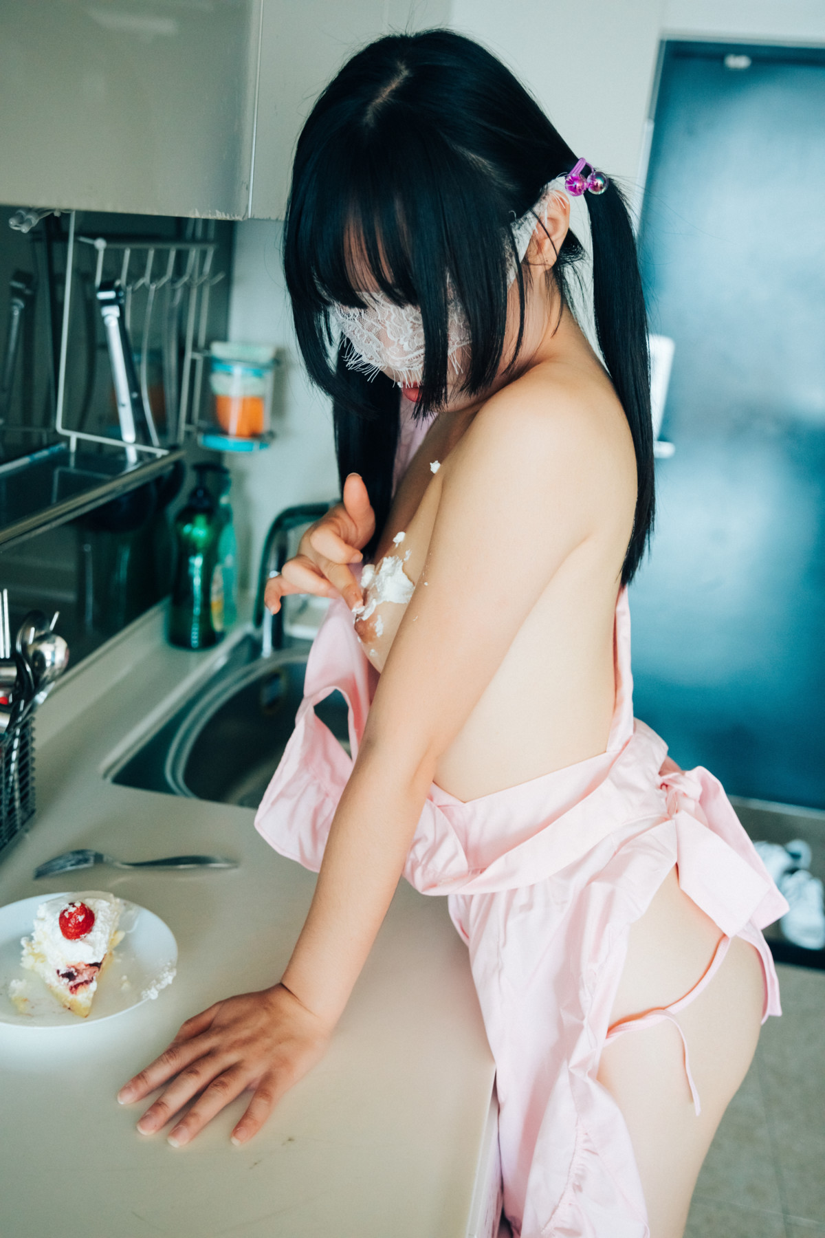 Min 민, Loozy “Taste Me”の写真 27