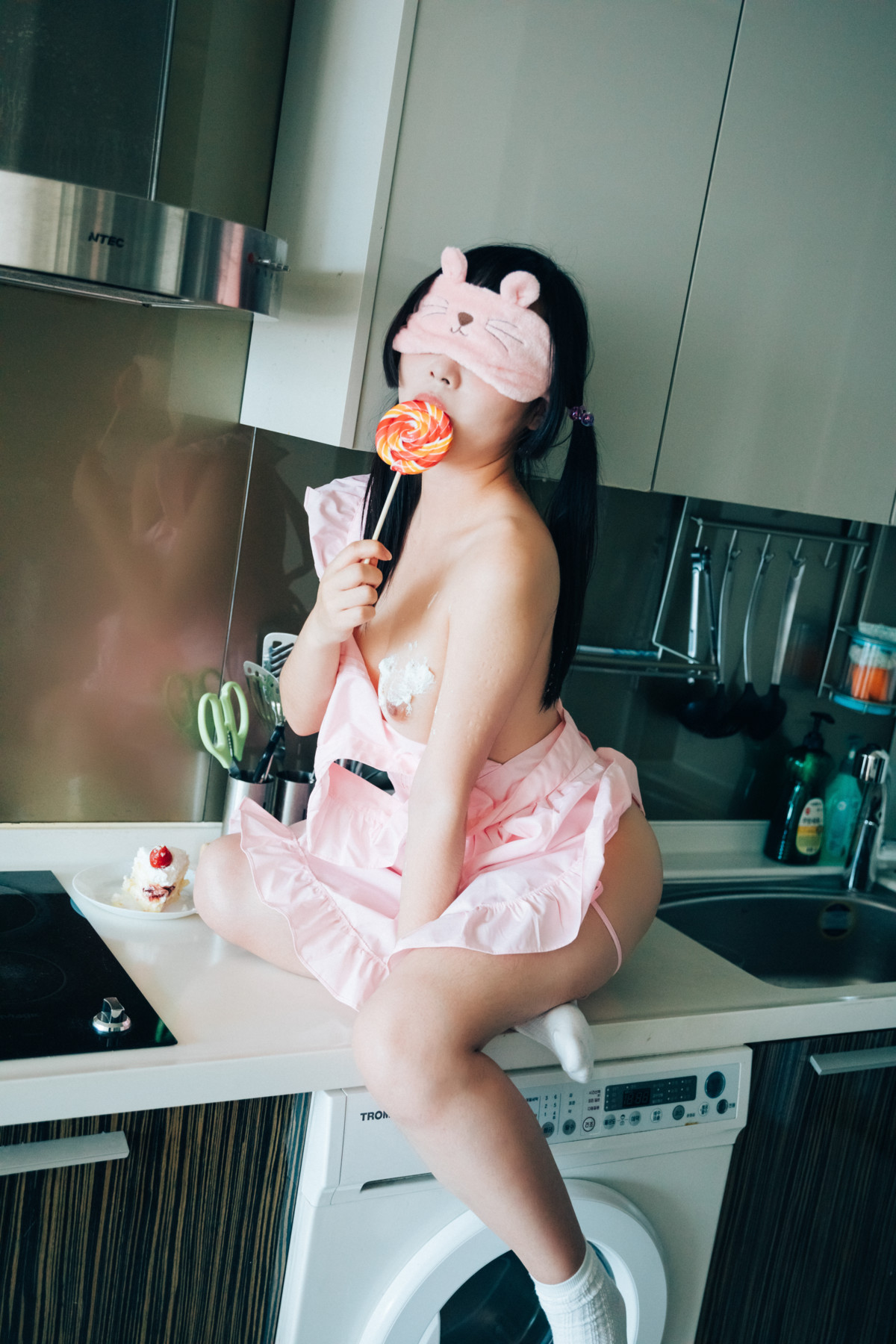 Min 민, Loozy “Taste Me”の写真 36