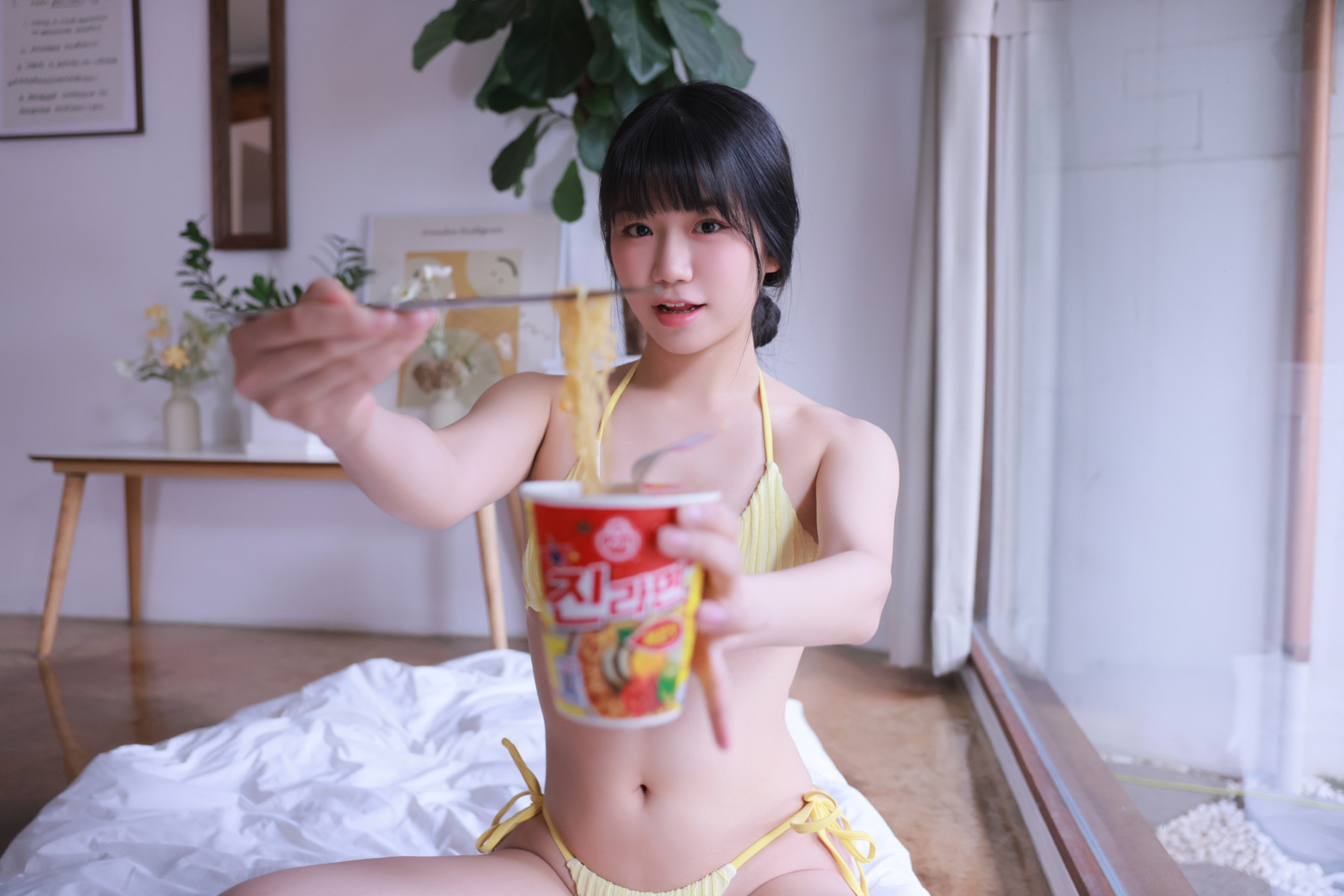 Yui 유이, SWEETBOX Vol.39 Photobook Set.03の写真 40
