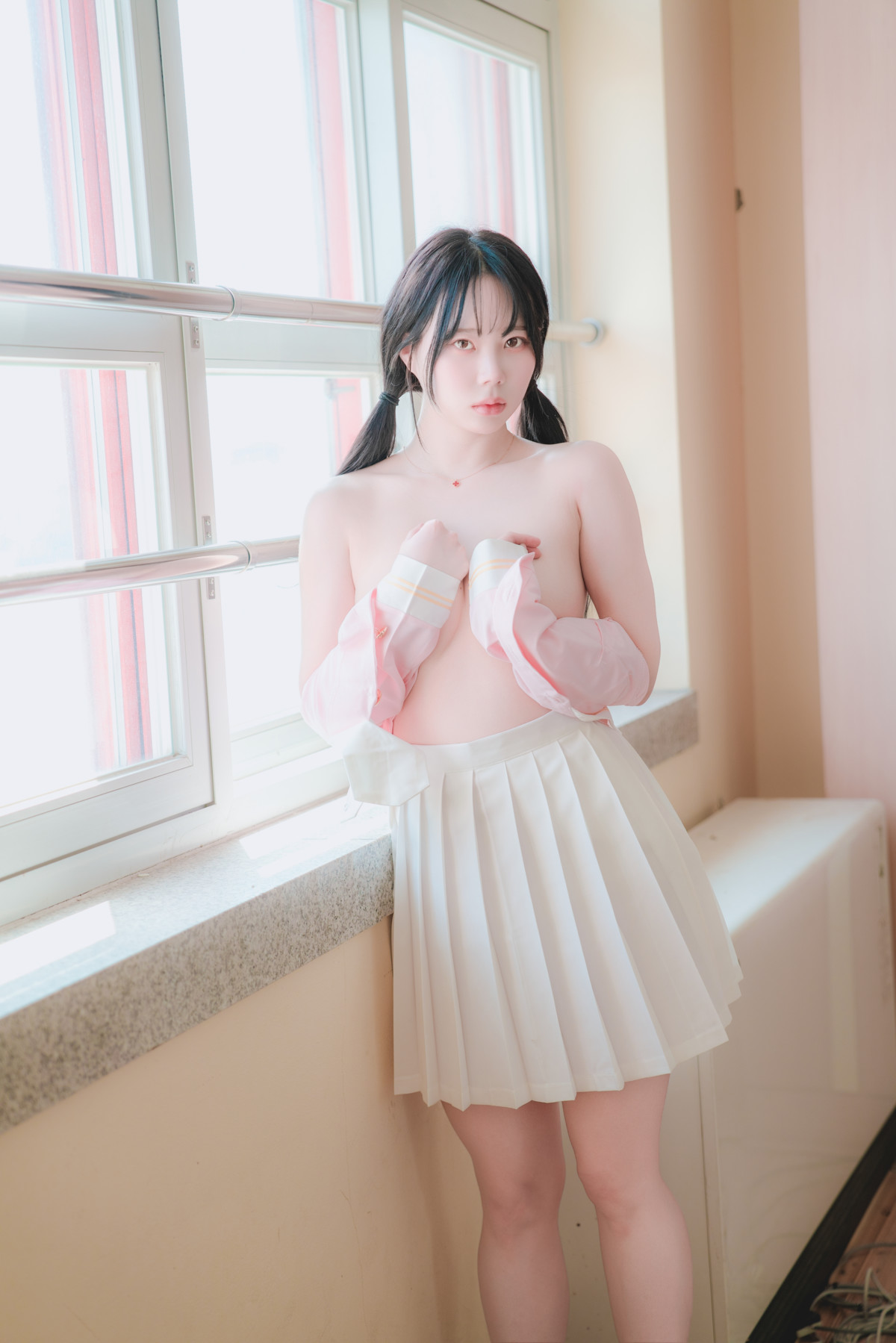 Myua 뮤아, Photobook “Pure”の写真 13