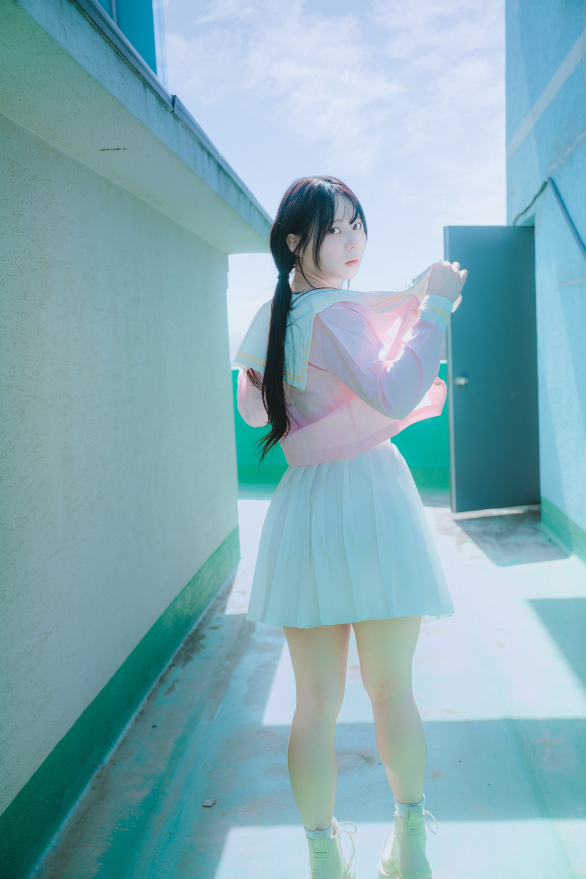 Myua 뮤아, Photobook “Pure”の写真 34