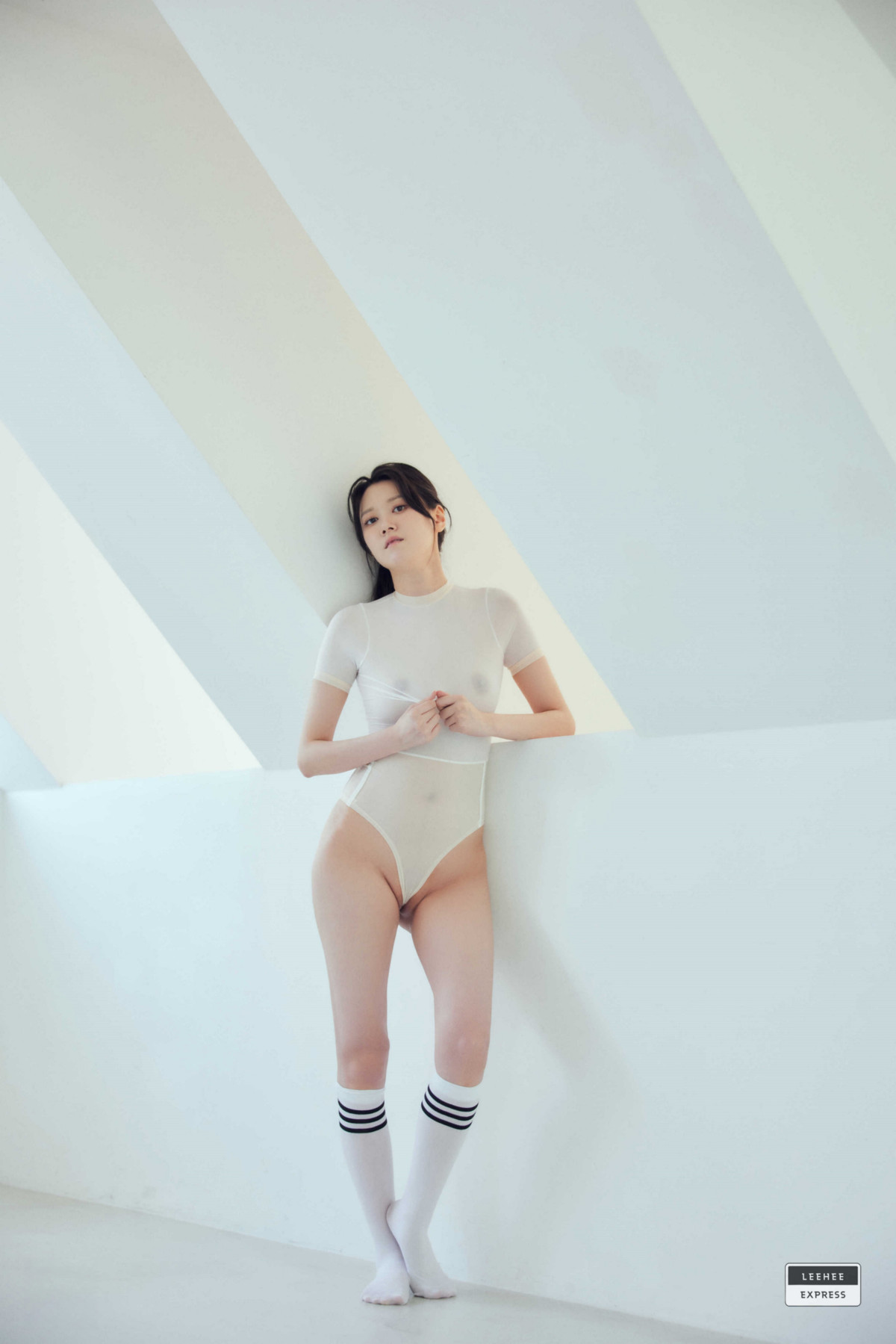 Nara 나라, LEEHEE EXPRESS LEDB-179A Set.02の写真 2
