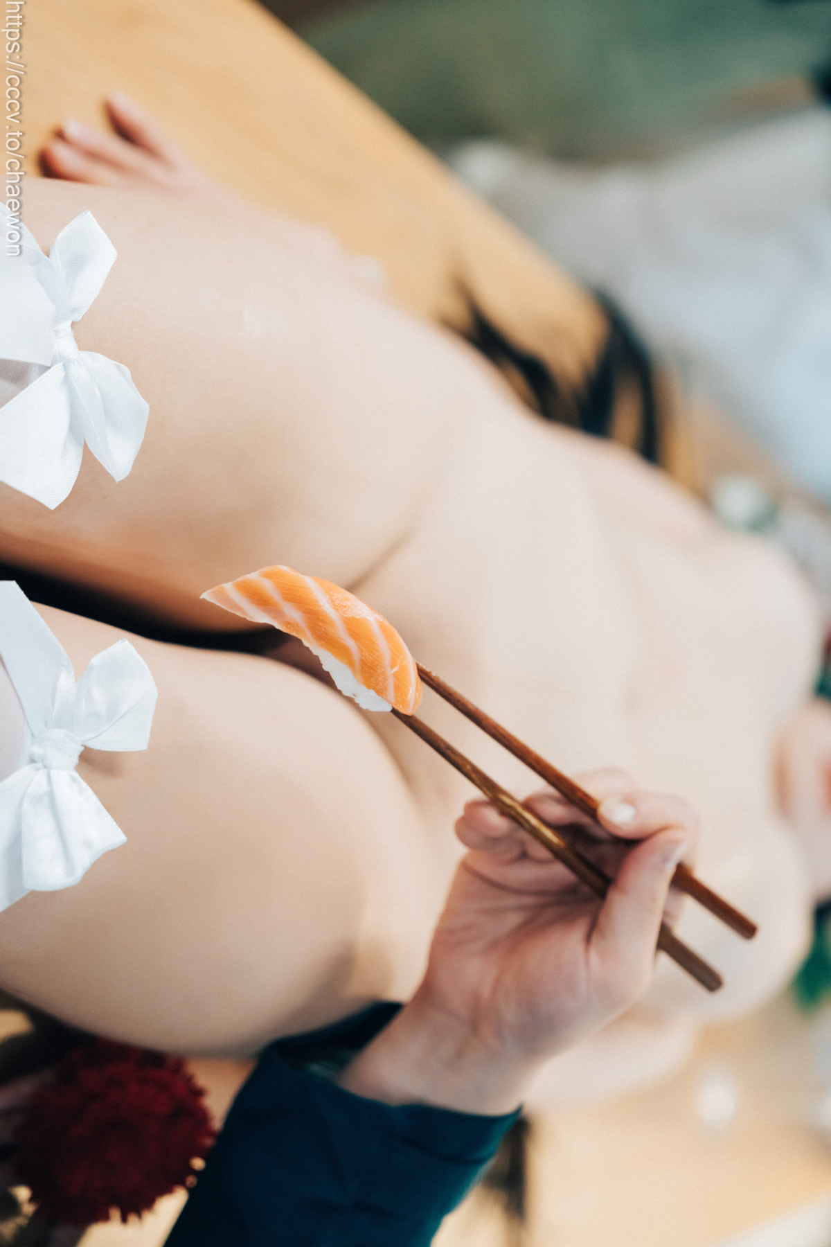 ZIA.Kwon 권지아, Loozy “Nyotaimori” Set.02の写真 21