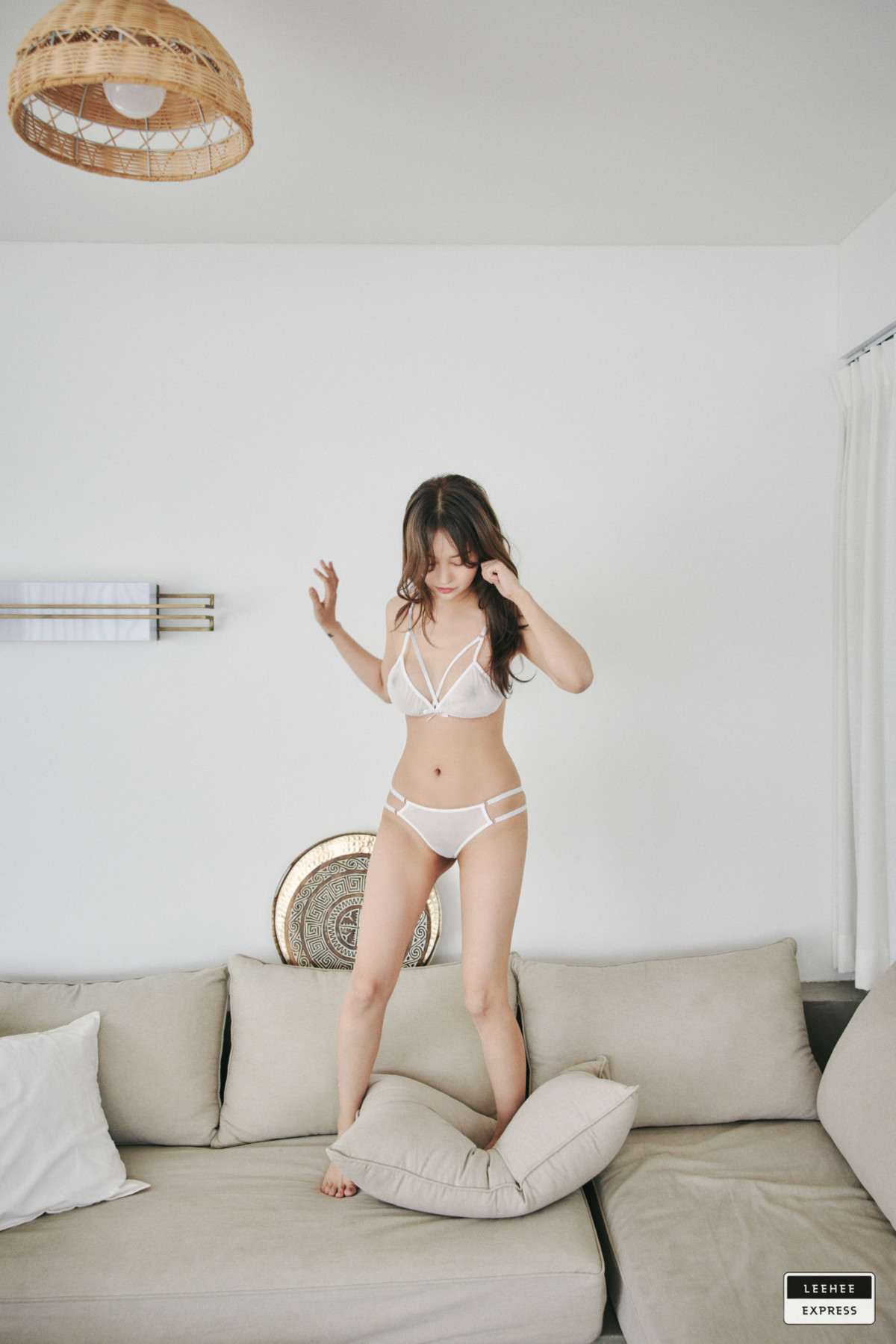 Lee-Seol 이설, LEEHEE EXPRESS LEHC-131Bの写真 4