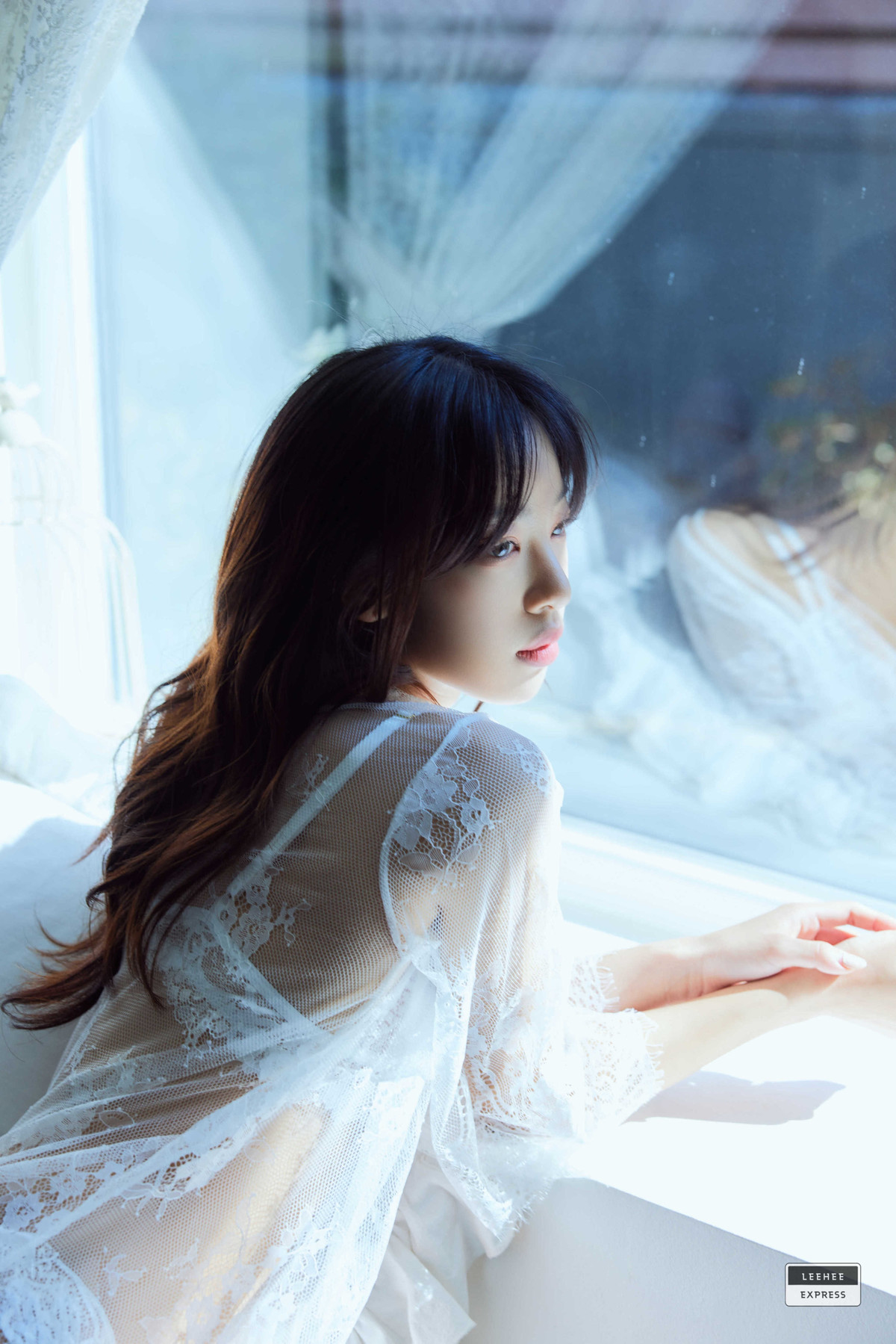 So Young 경이, LEEHEE EXPRESS LERB-225Aの写真 5