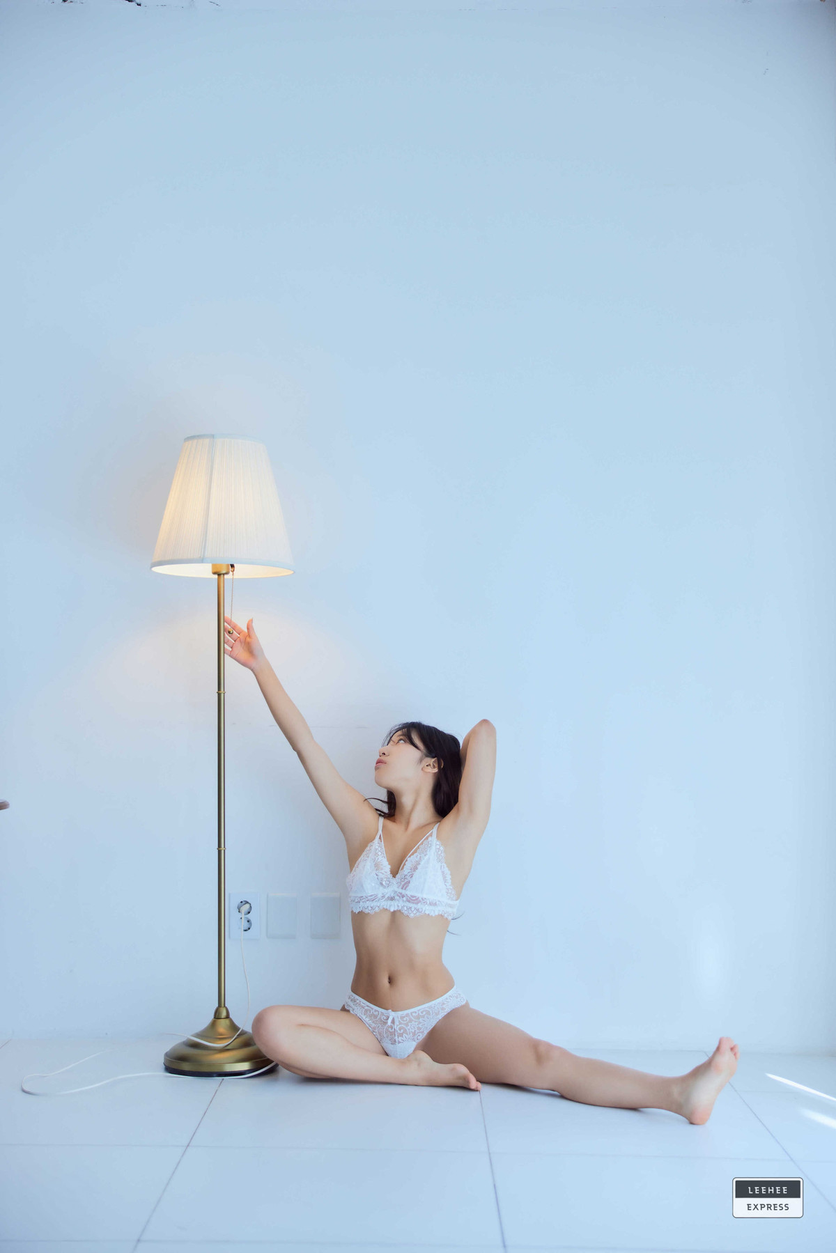 So Young 경이, LEEHEE EXPRESS LERB-225Aの写真 50