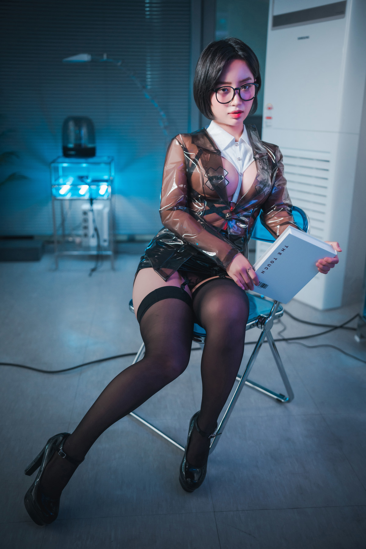 Booty Queen 엉덩퀸, DJAWA “Naughty Worker & Supervisor” Set.02の写真 2