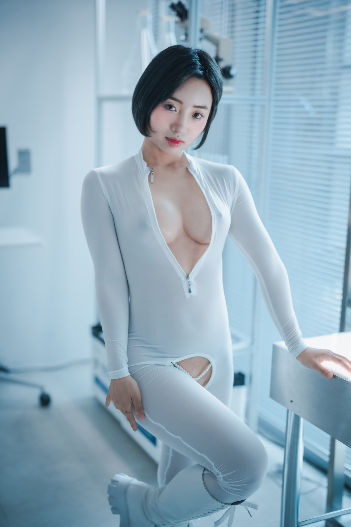 Booty Queen 엉덩퀸, DJAWA “Naughty Worker & Supervisor” Set.04の写真 8
