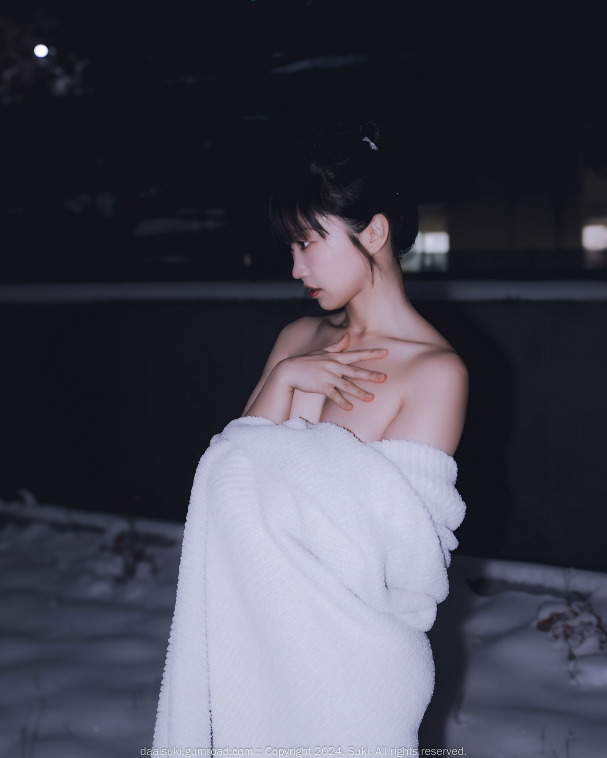 Suki 숙희, Photobook “Snowy Night” Set.01の写真 9