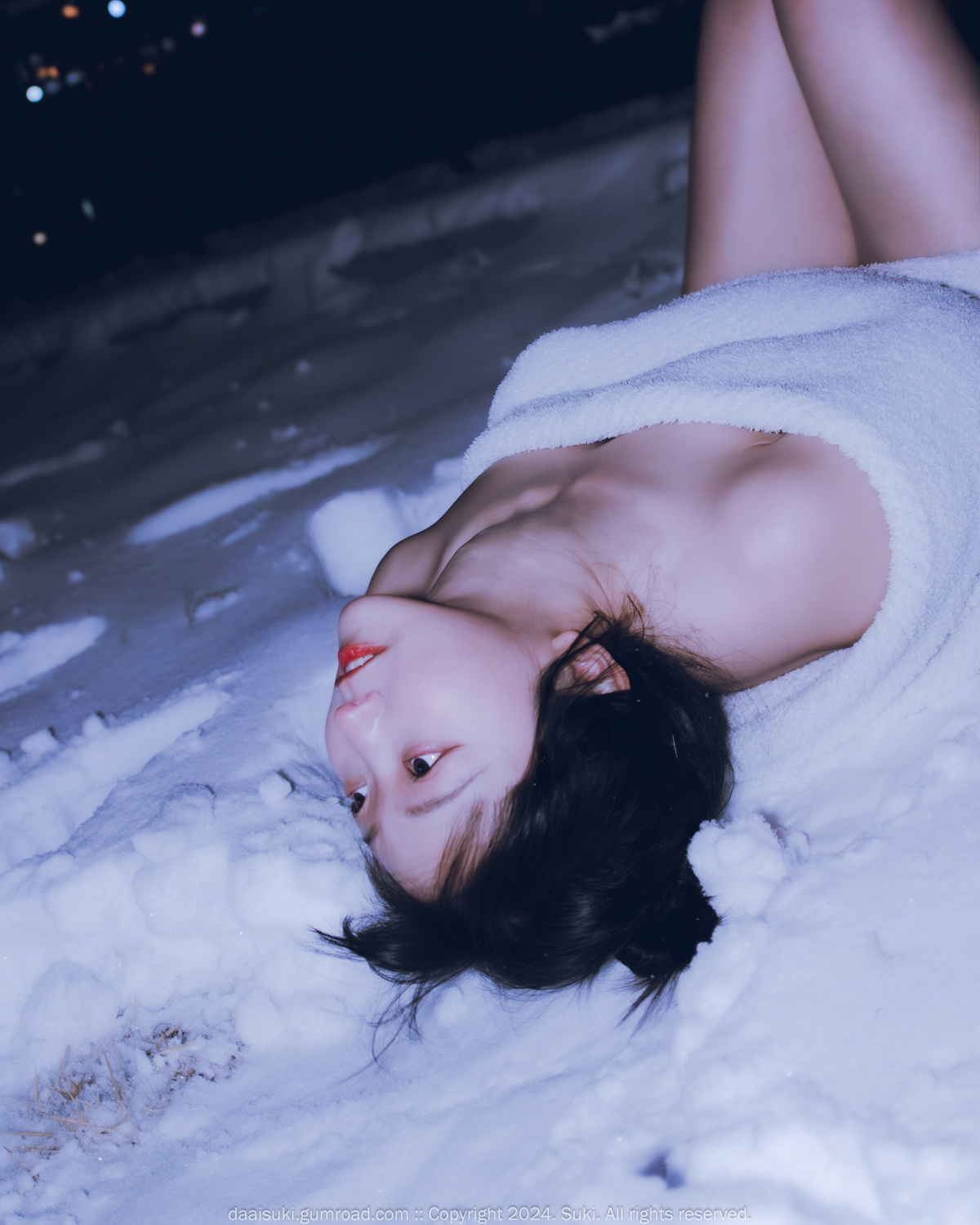 Suki 숙희, Photobook “Snowy Night” Set.02の写真 16