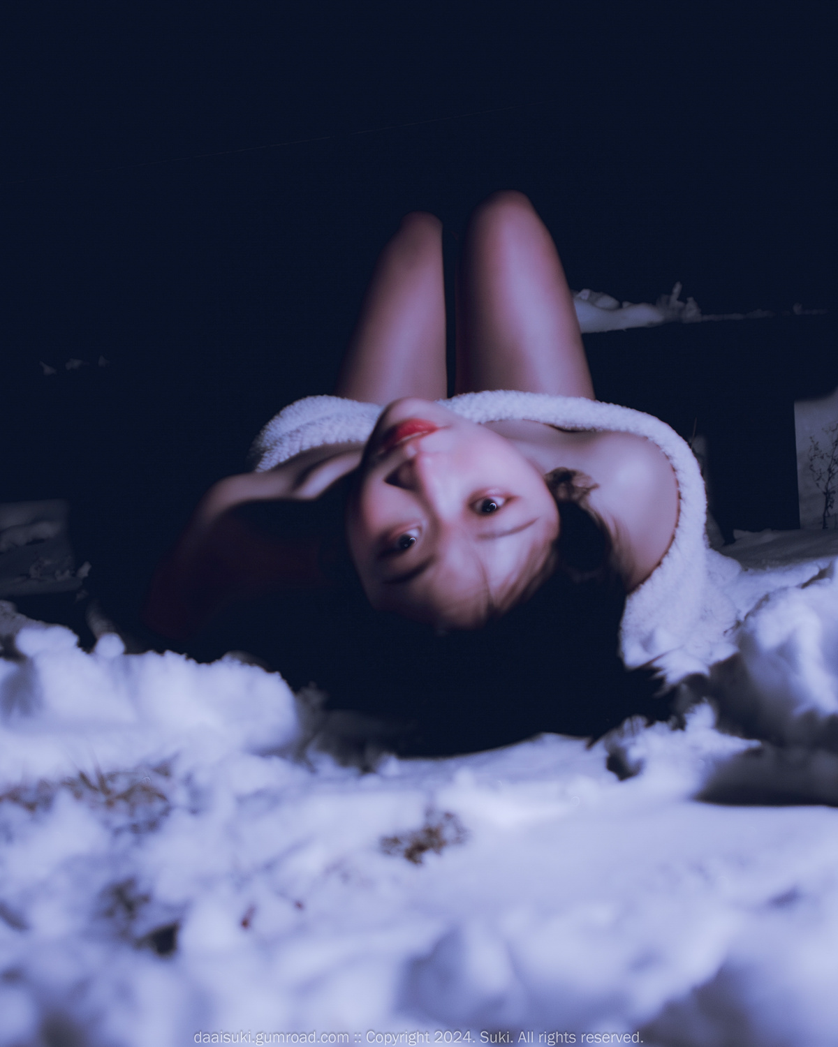 Suki 숙희, Photobook “Snowy Night” Set.02の写真 17