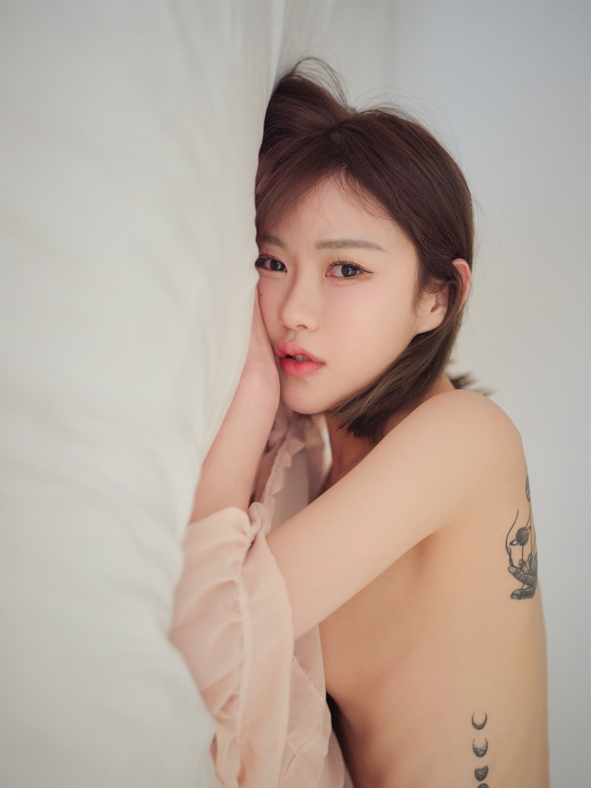 Romi 로미, ArtGravia Vol.418 Photobook Set.02の写真 34