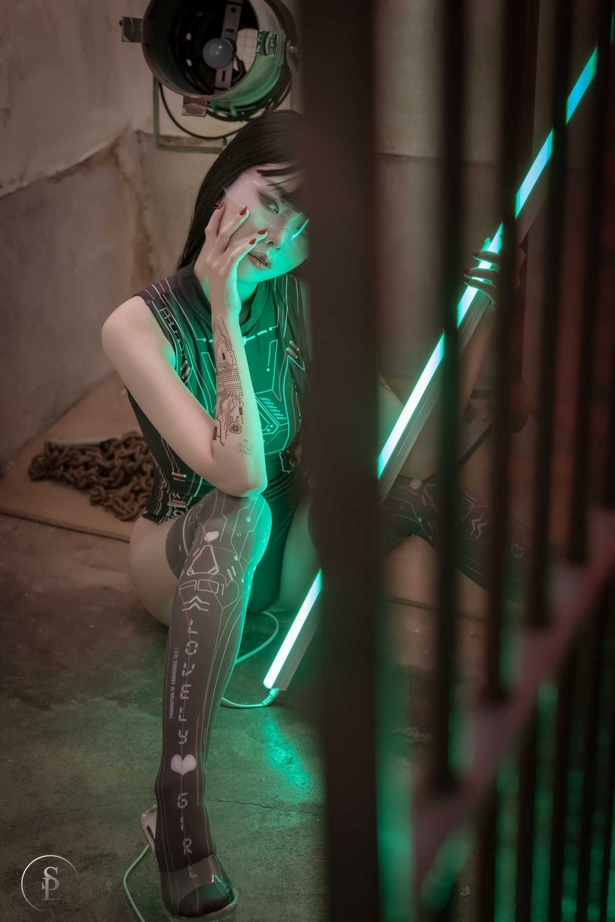 Yuna 유나, Saint PhotoLife Vol.46 Cyber Punk Set.02の写真 15