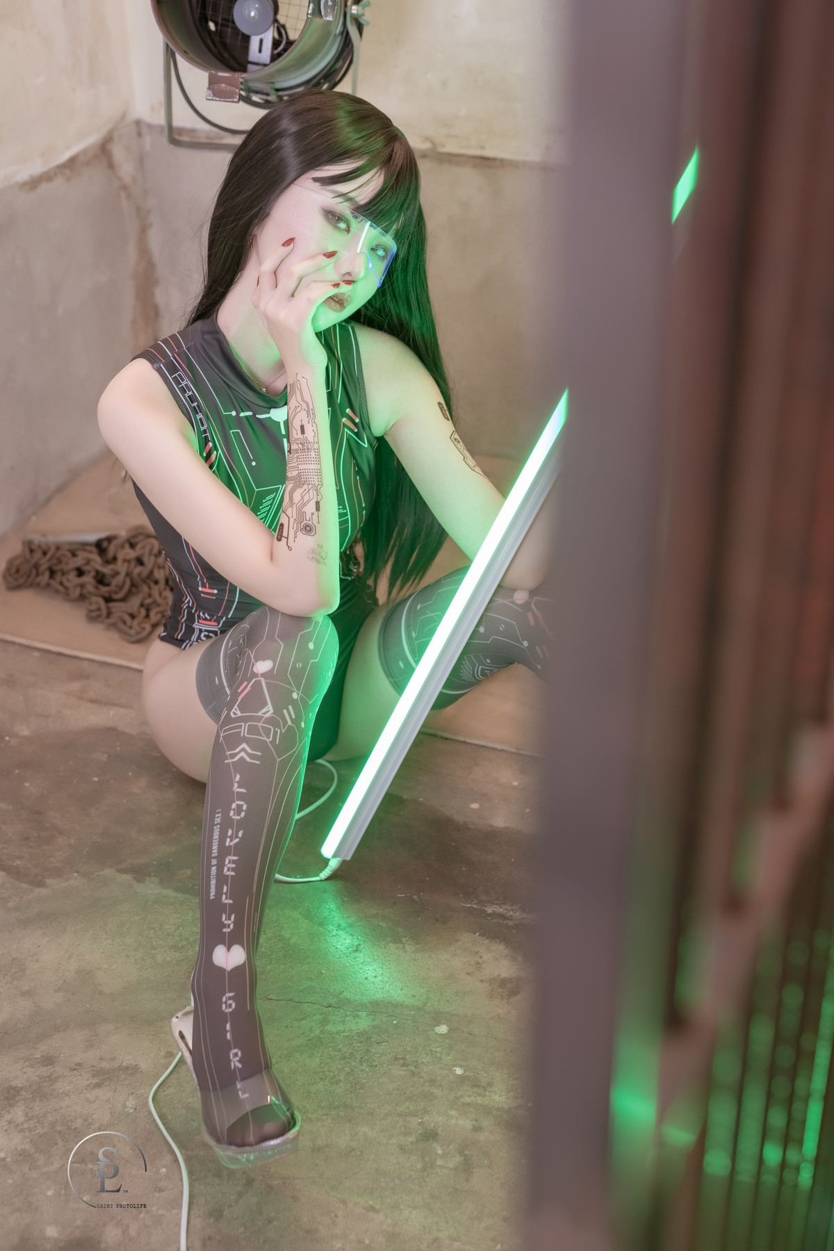 Yuna 유나, Saint PhotoLife Vol.46 Cyber Punk Set.02の写真 16