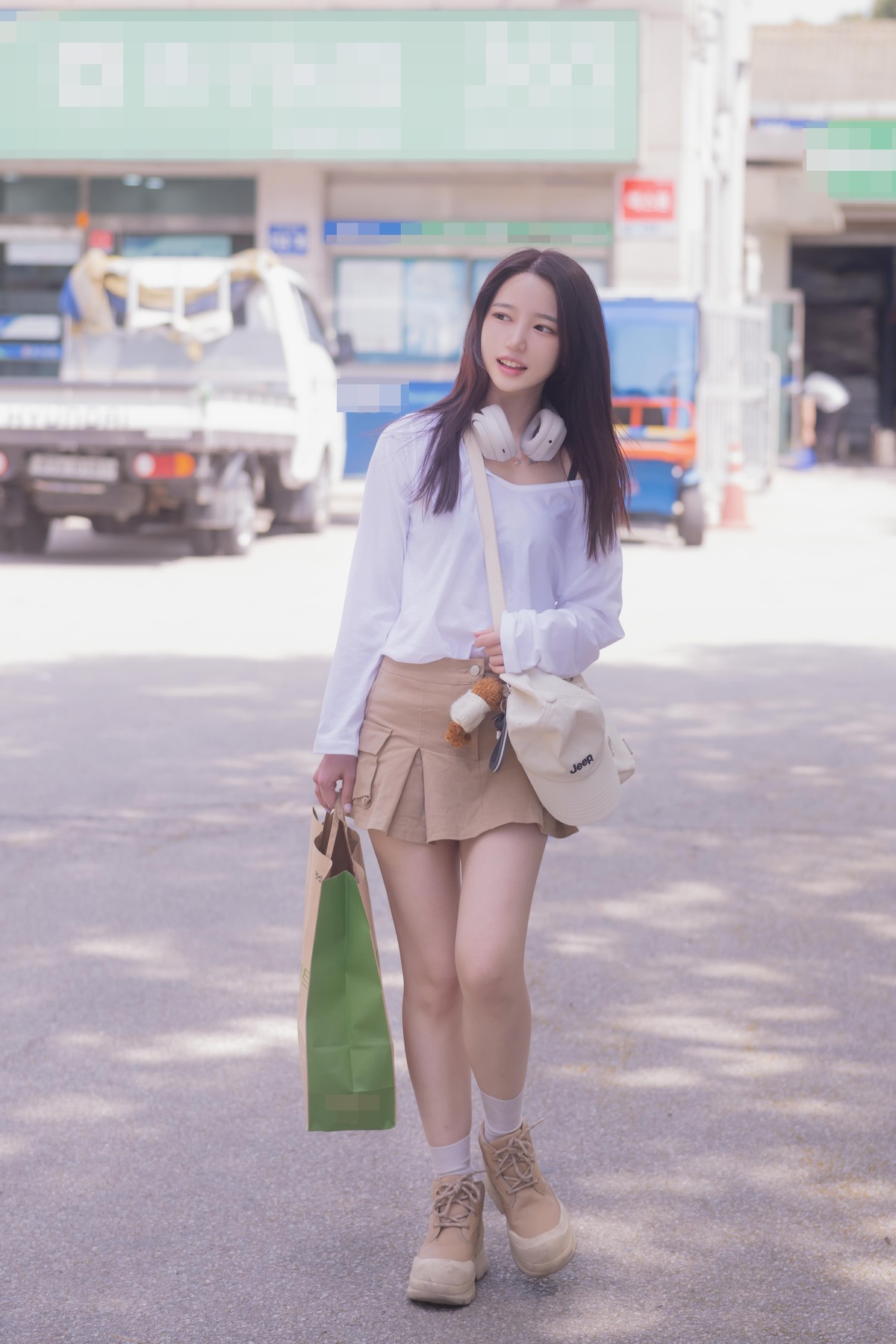 Yeha 예하, PURE MEDIA Vol.287 “Sex Vacation in Camping Car” Set.02の写真 4