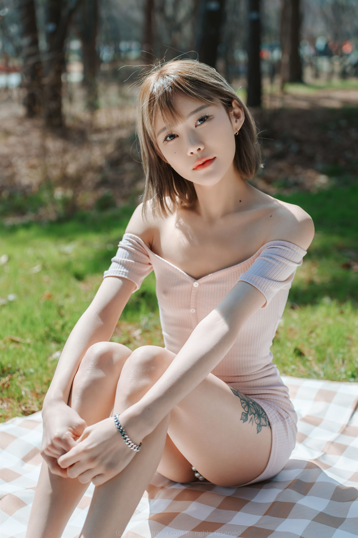 Romi 로미, ArtGravia Vol.408 Photobook Set.01の写真 2