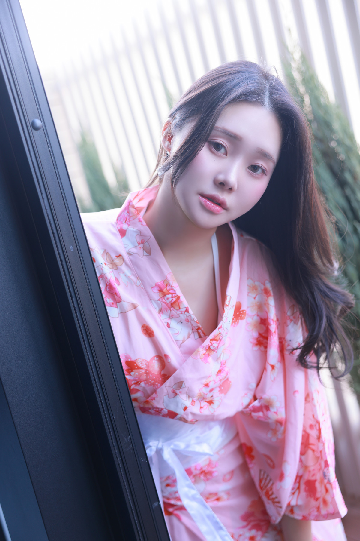 Inah 이나, SWEETBOX Vol.40 Photobook Set.01の写真 2