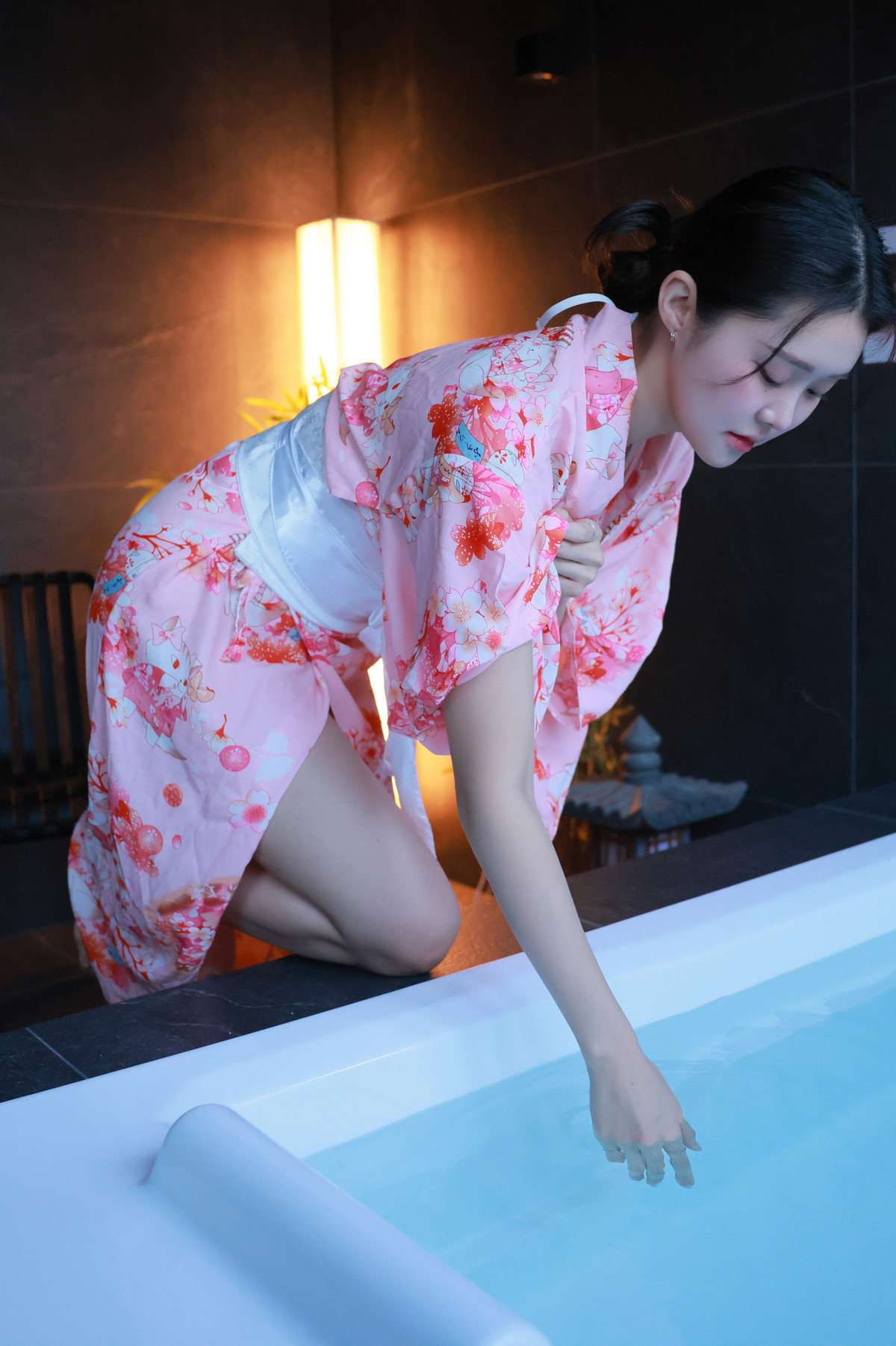 Inah 이나, SWEETBOX Vol.40 Photobook Set.01の写真 20