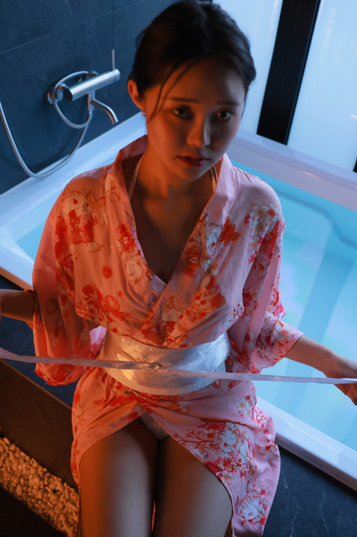 Inah 이나, SWEETBOX Vol.40 Photobook Set.01の写真 26