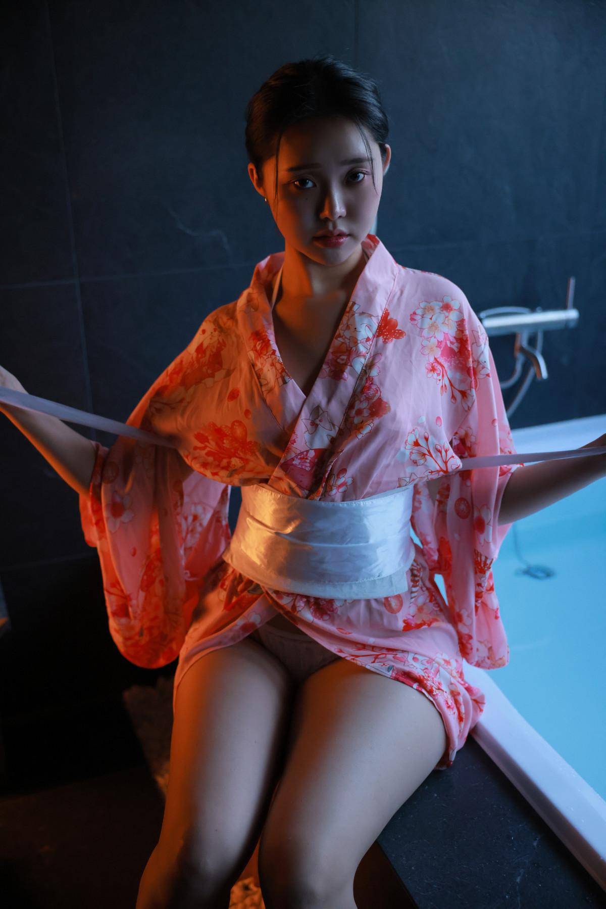 Inah 이나, SWEETBOX Vol.40 Photobook Set.01の写真 35