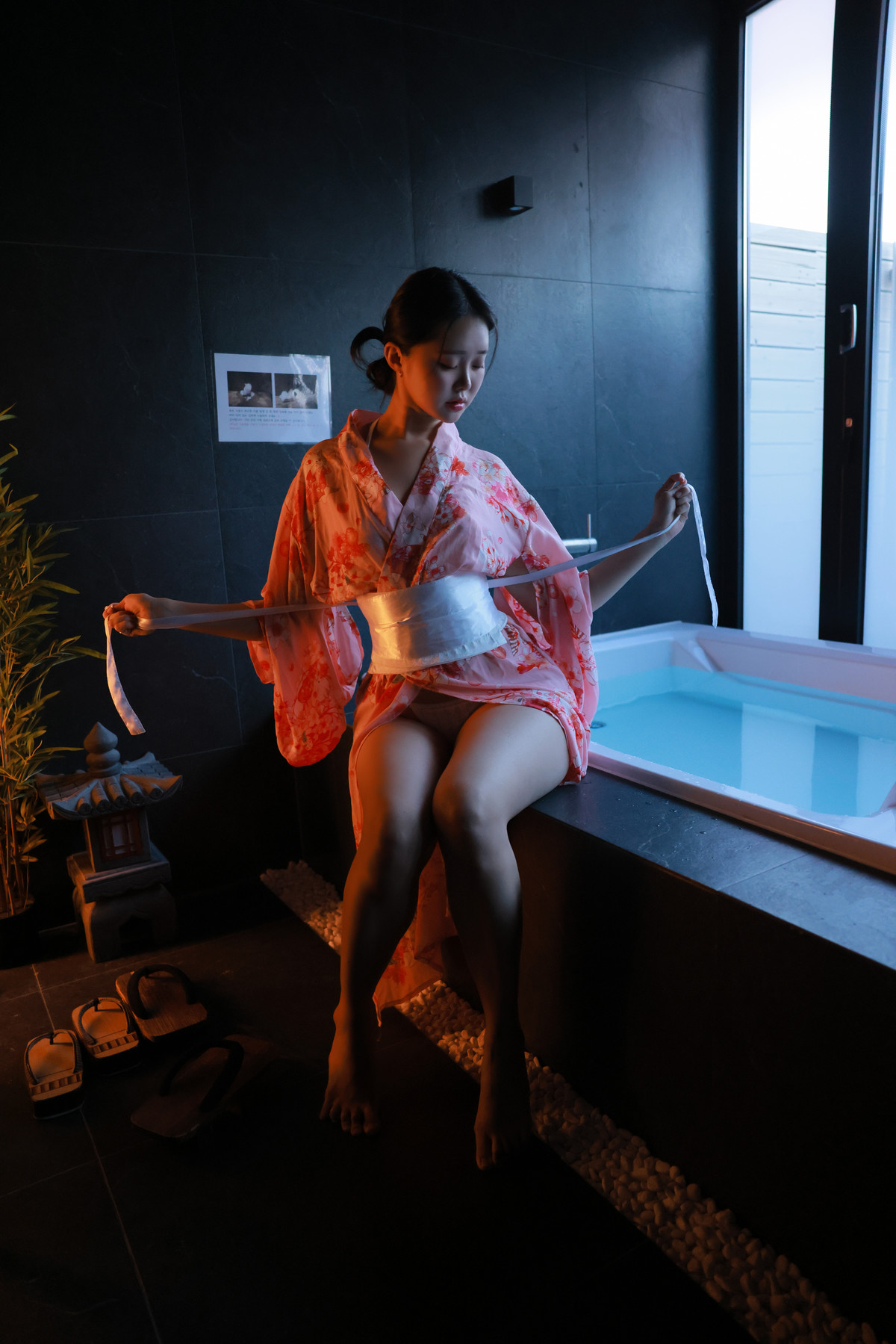 Inah 이나, SWEETBOX Vol.40 Photobook Set.01の写真 36