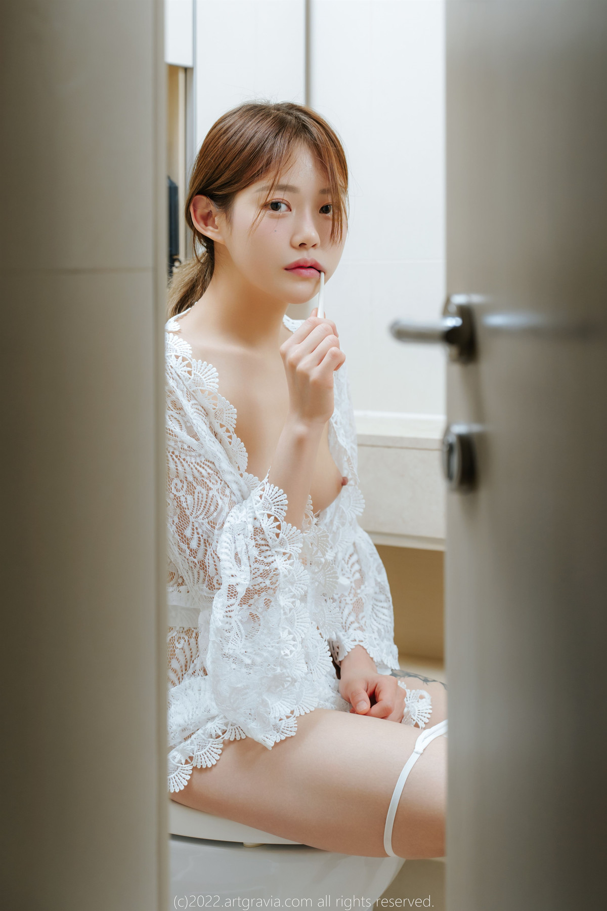 Romi 로미, ArtGravia Vol.441 Photobook Set.02の写真 3