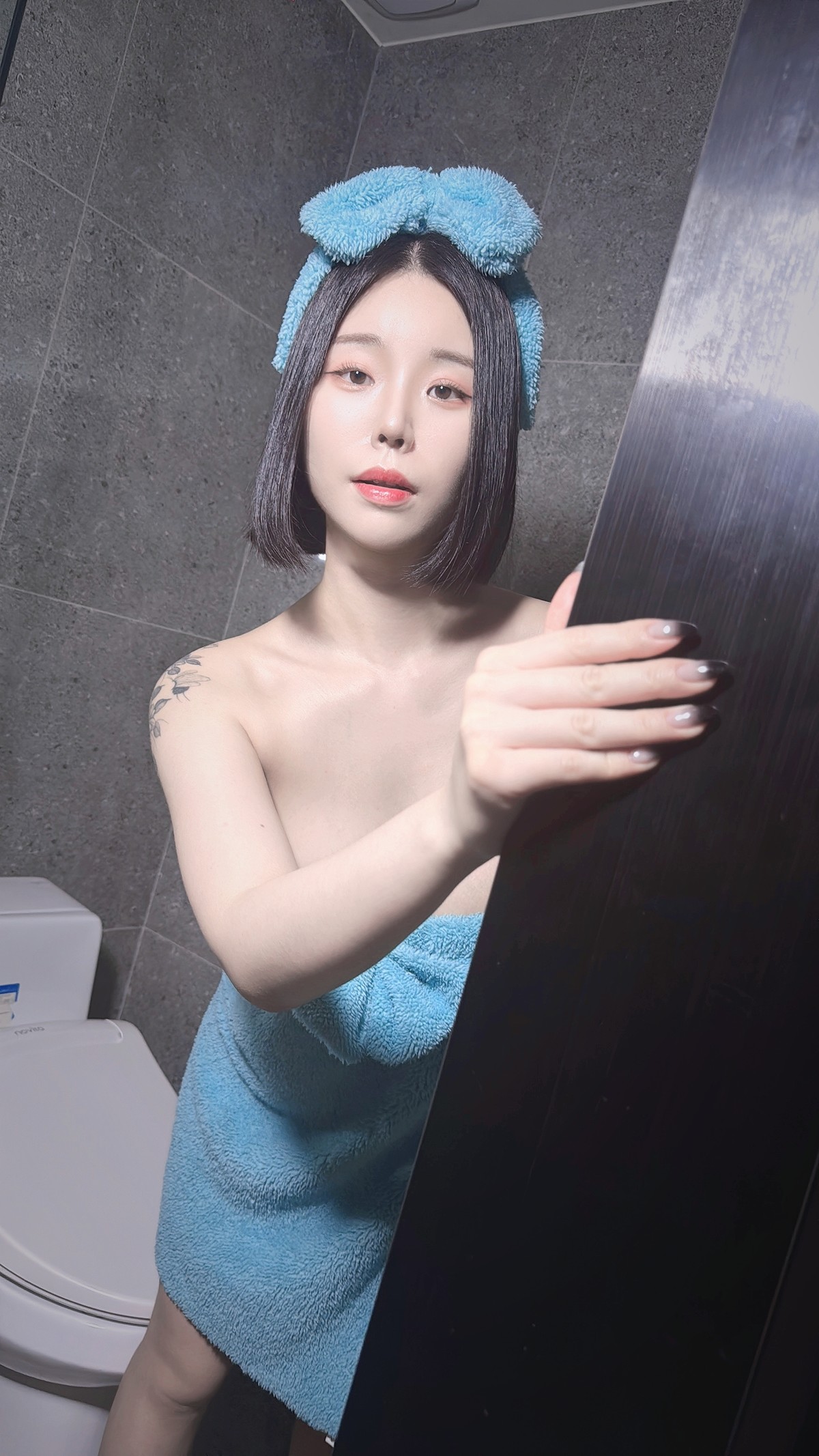 JYEONG 져닝, TOKYONIGHT Photobook EP.02の写真 25