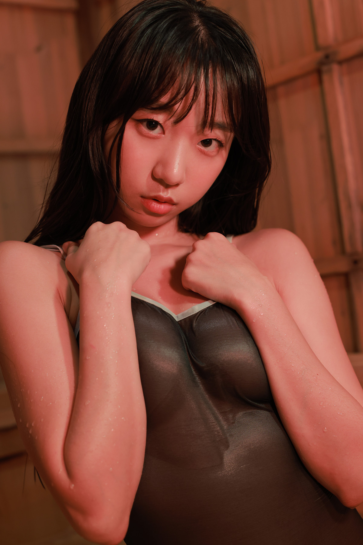Eunji Pyo 표은지, Photobook Eunji Pyoapple Set.01の写真 31