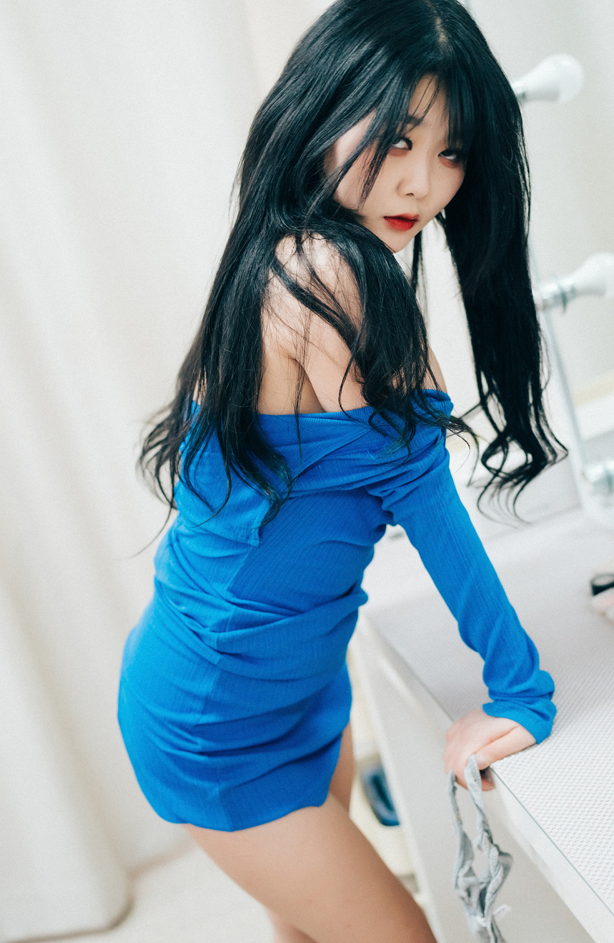 ZIA.Kwon 권지아, Loozy ‘Adult Hair Shop’ Set.01の写真 70