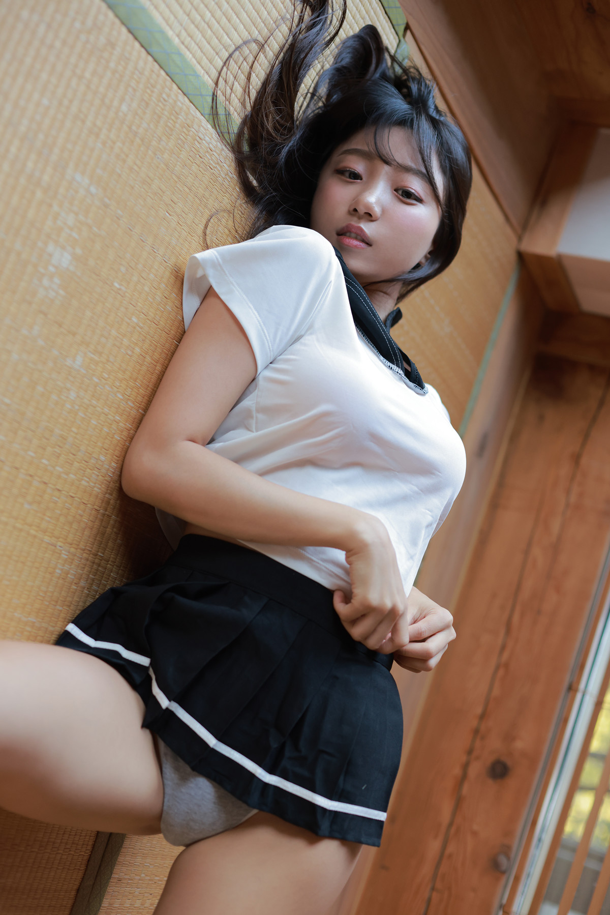 Eunji Pyo 표은지, Photobook Eunji Pyoapple Set.02の写真 40