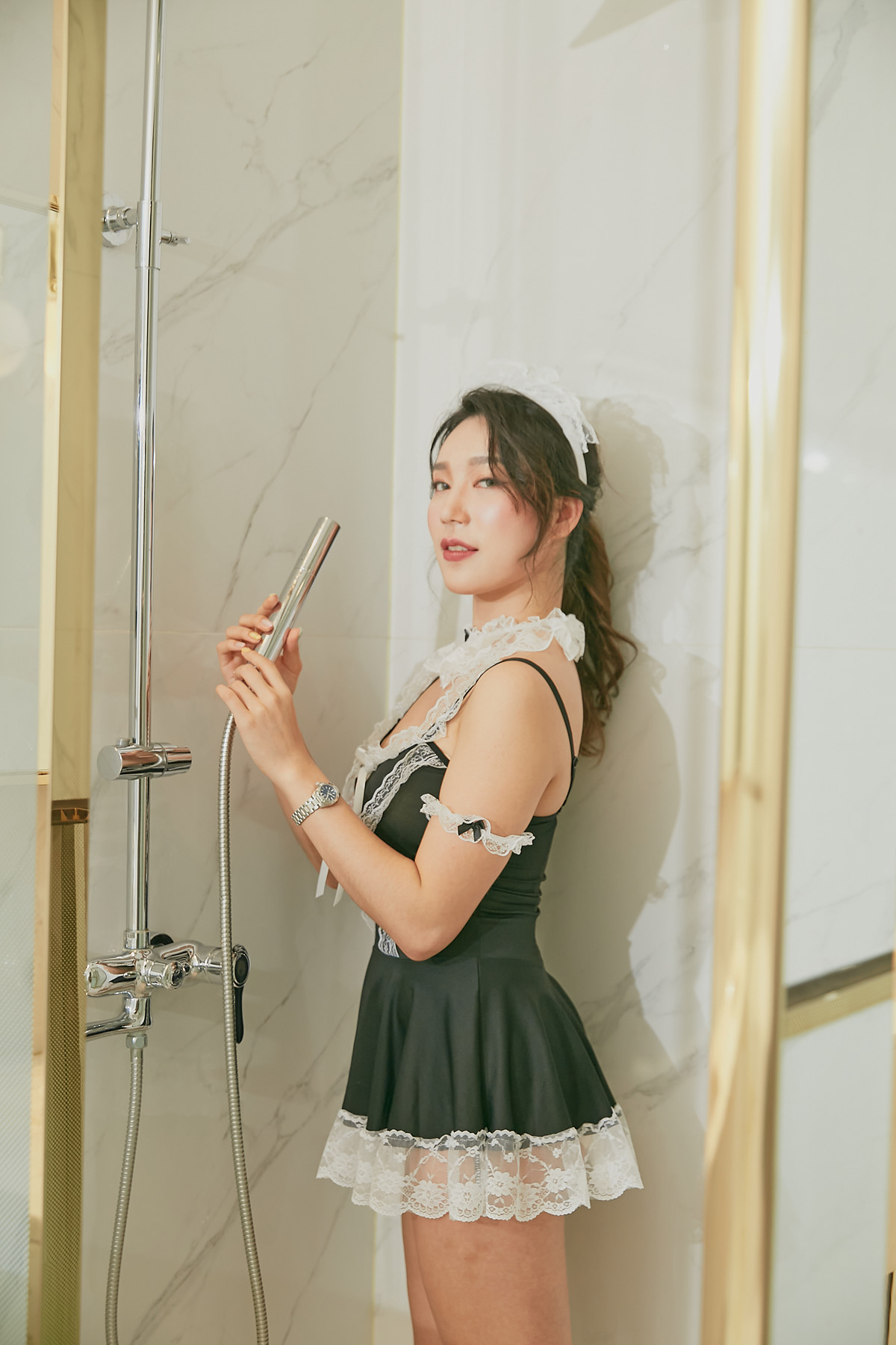 MINI 미니, Photobook #6 Your Maidの写真 32